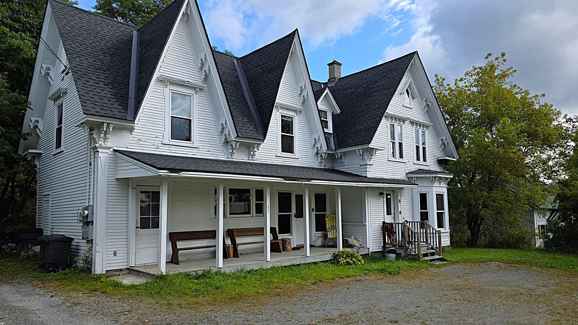 31 Hill Street Property Photo 2