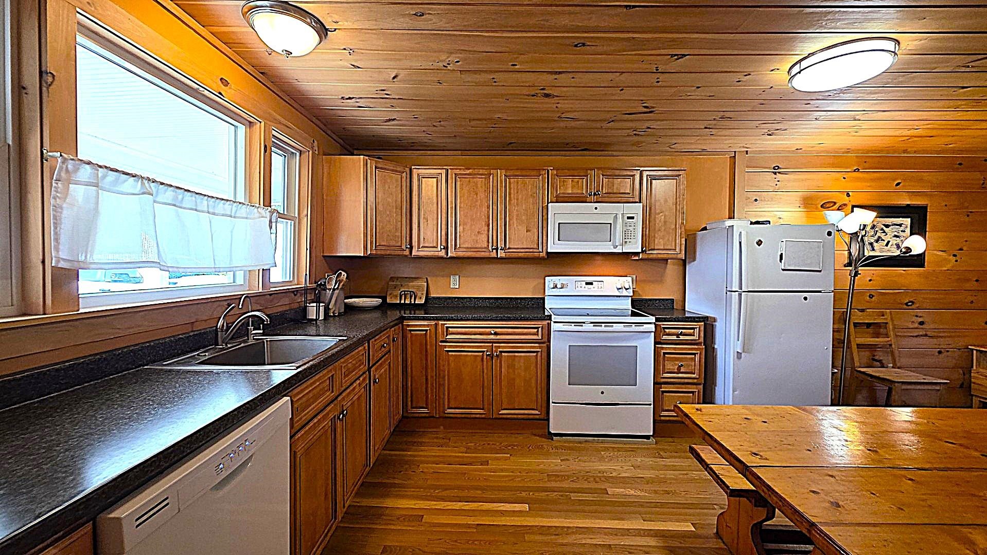 31 Hill Street Property Photo 8
