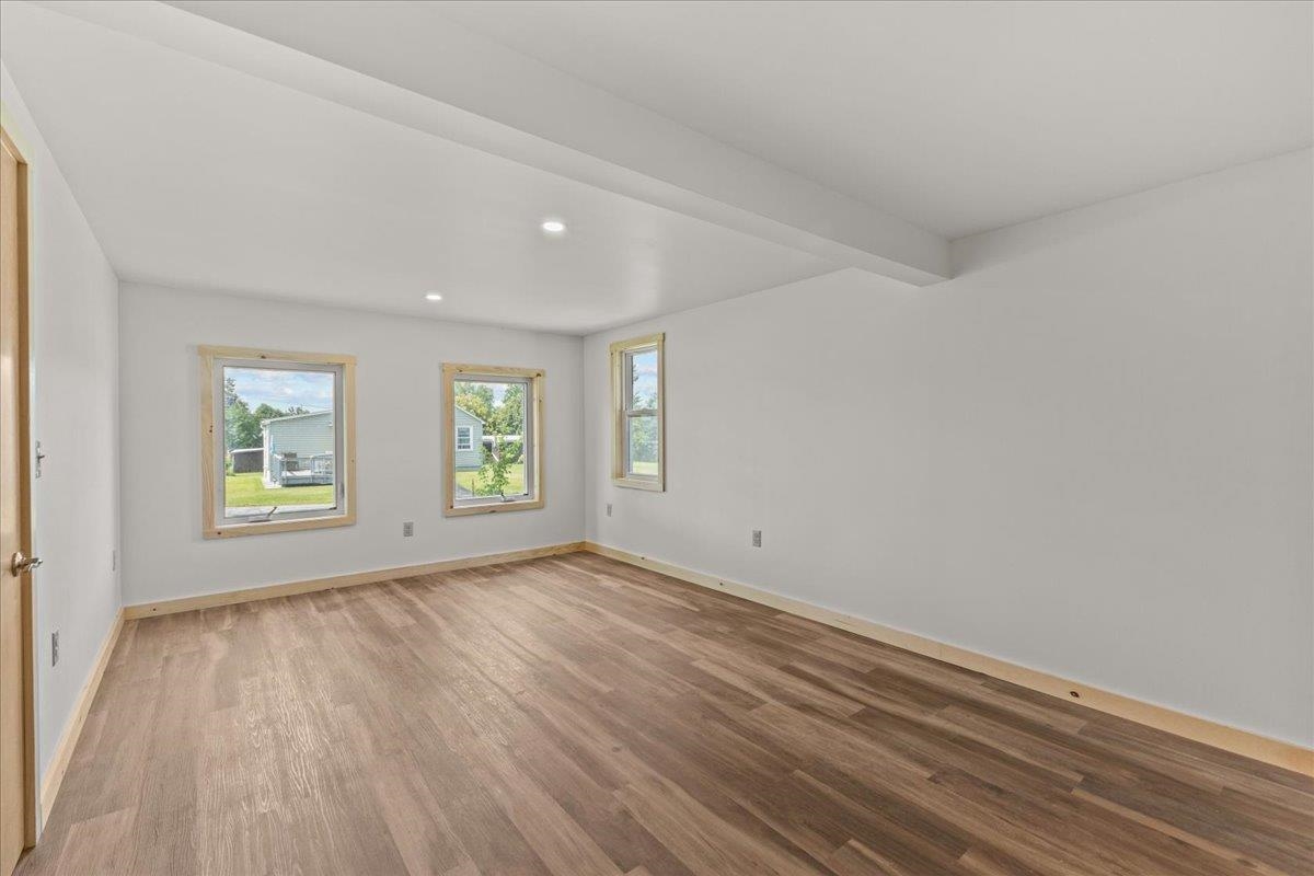 32 Goodell Avenue Property Photo 21