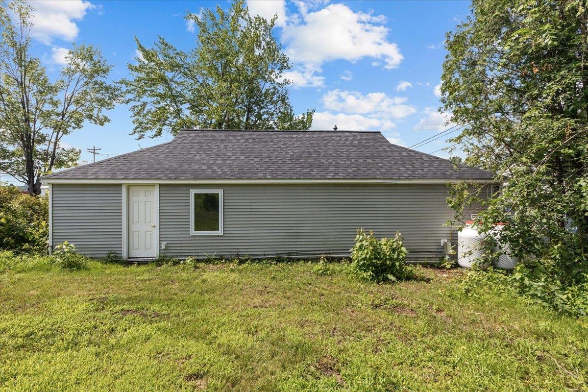 32 Goodell Avenue Property Photo 23