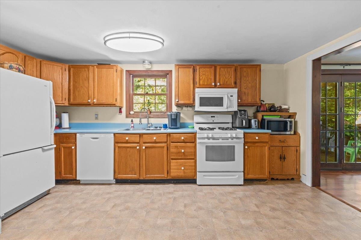 305 Poker Hill Road Property Photo 10