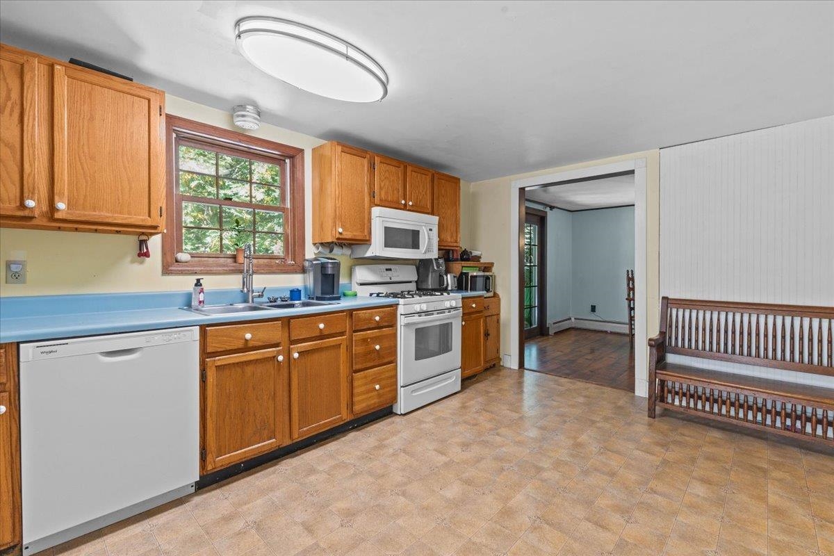 305 Poker Hill Road Property Photo 12