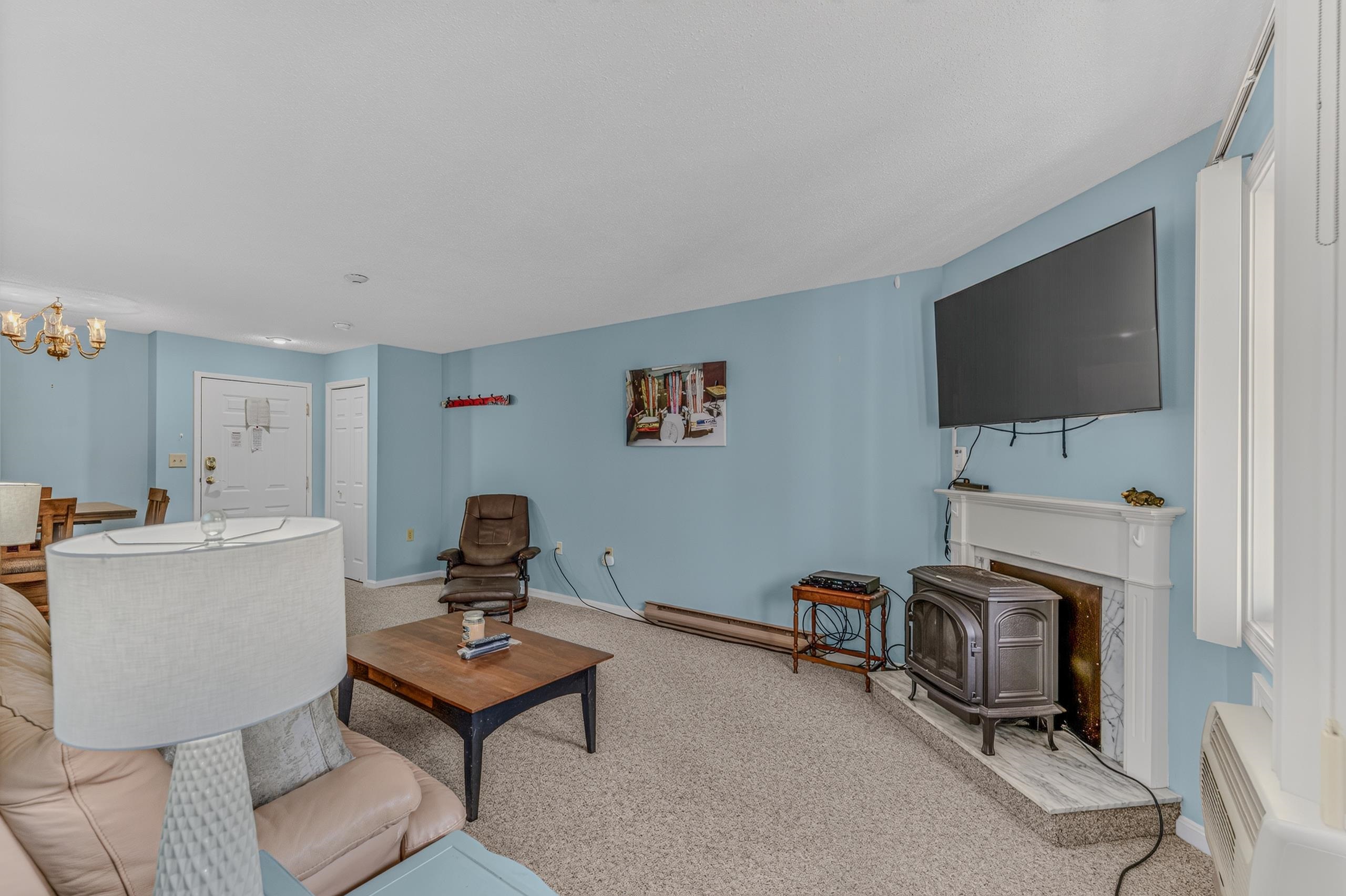 227 Main Street Property Photo 4
