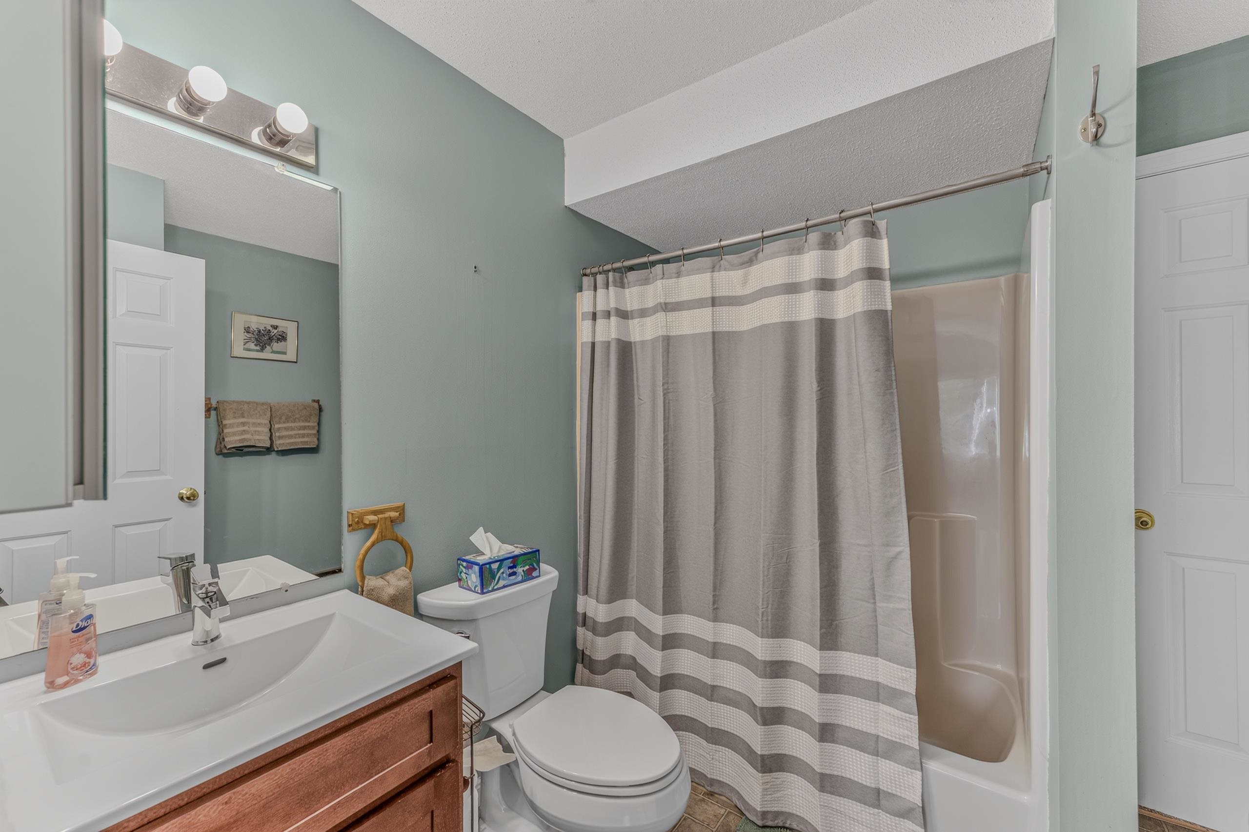 227 Main Street Property Photo 17