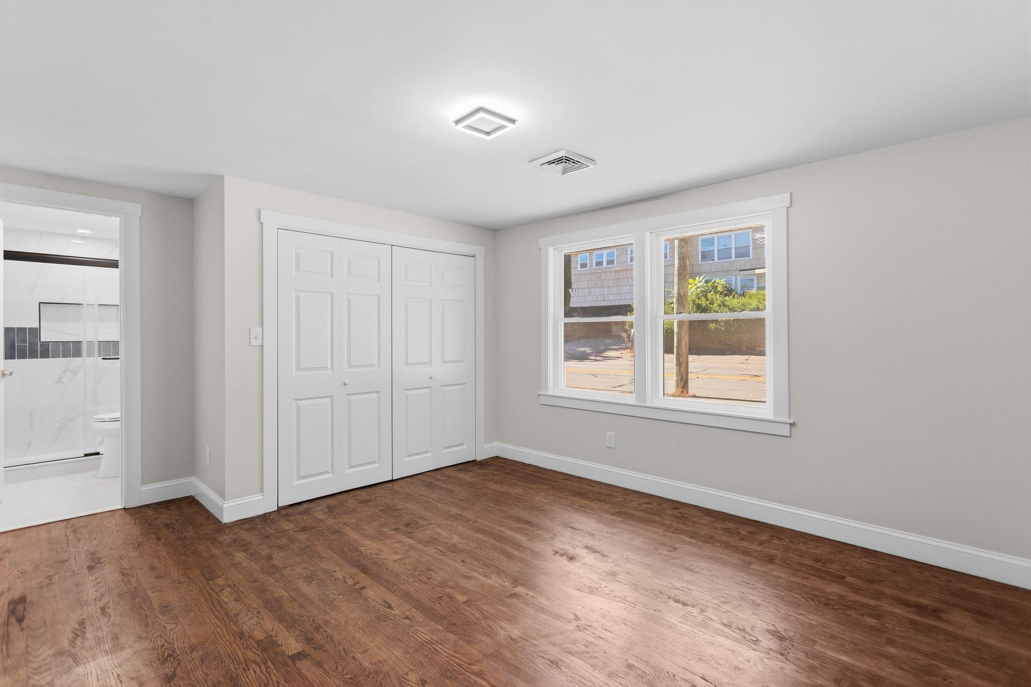 755 Mammoth Road Property Photo 28