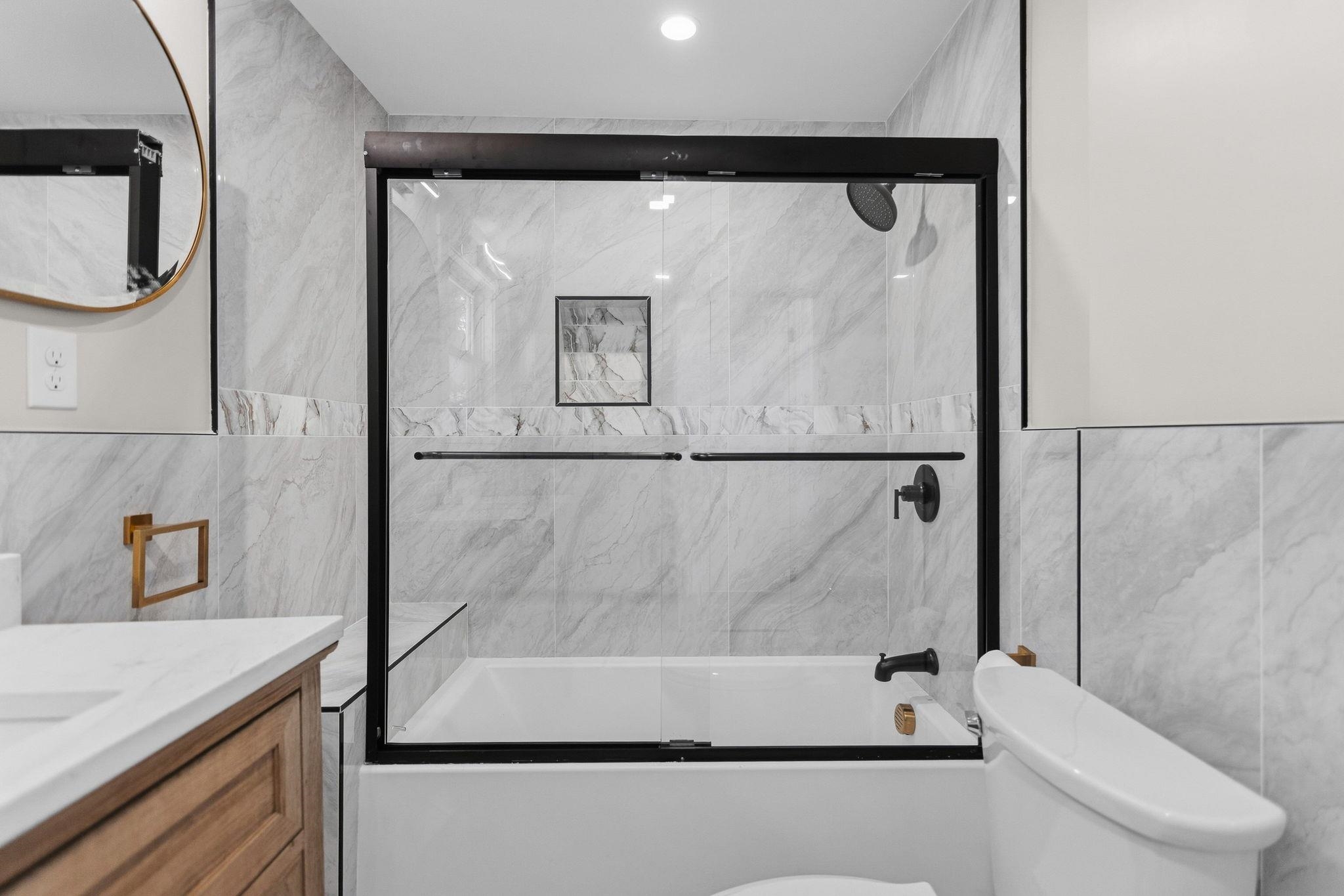 755 Mammoth Road Property Photo 38