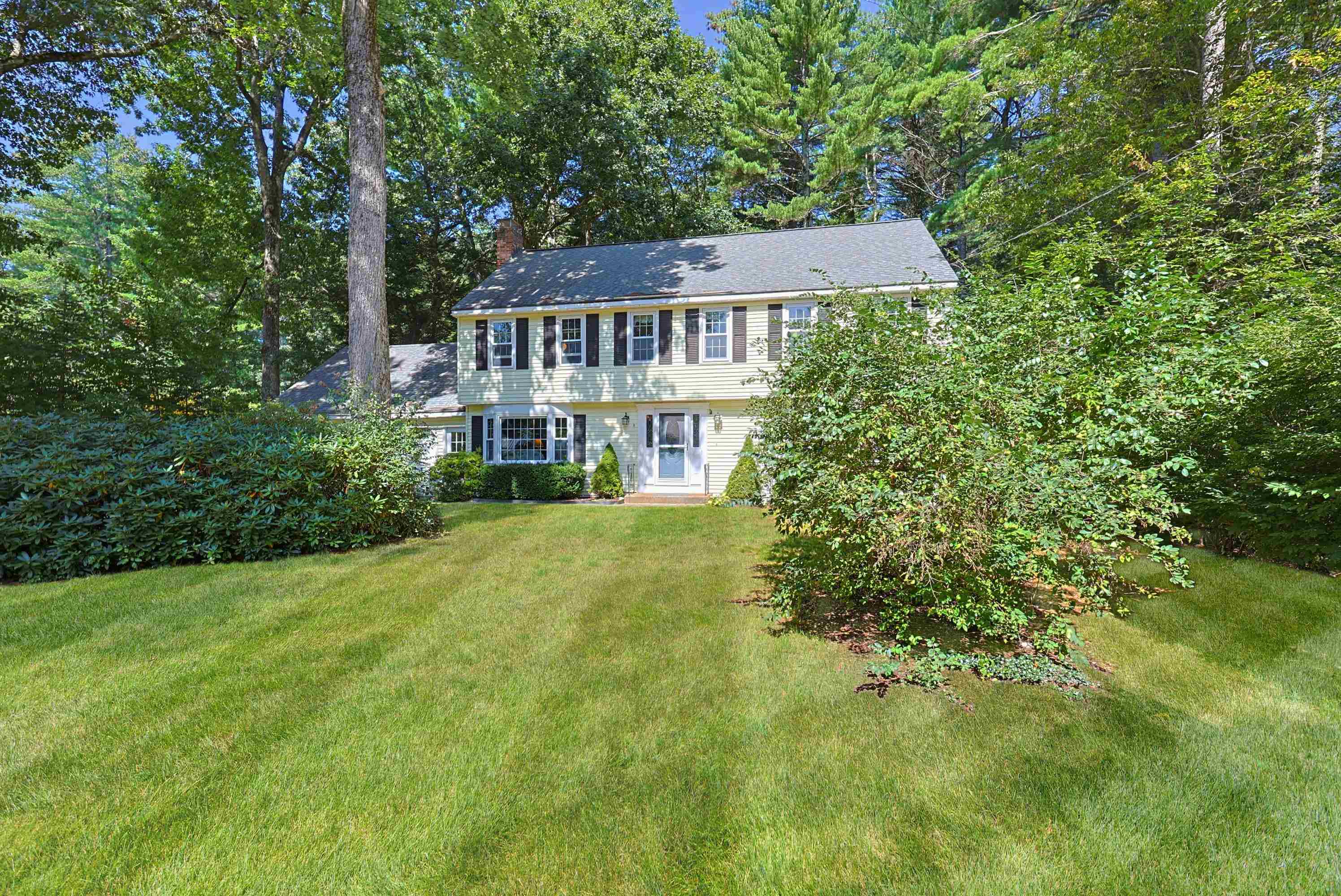 8 Birdie Lane Property Photo 4