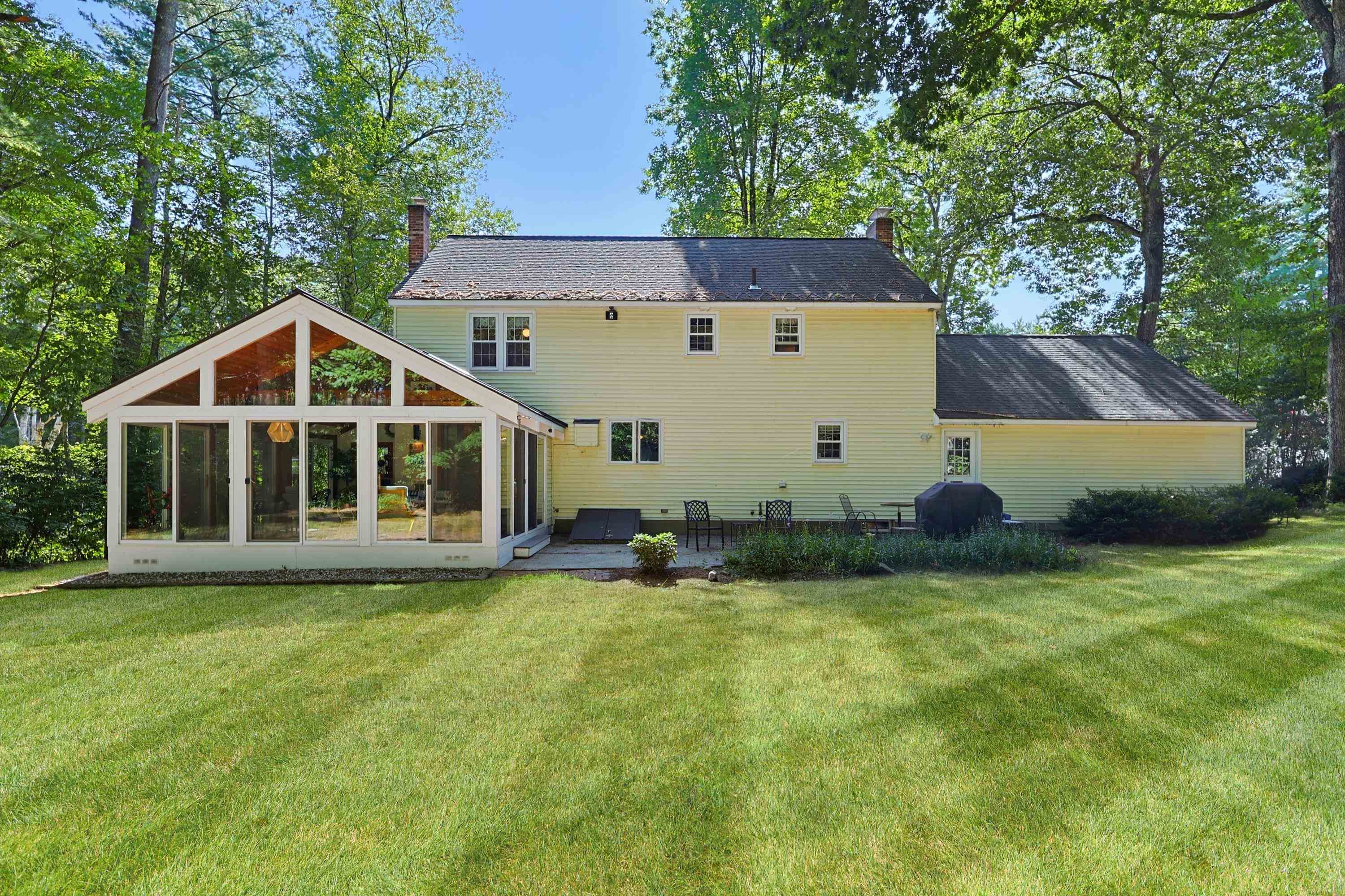 8 Birdie Lane Property Photo 6