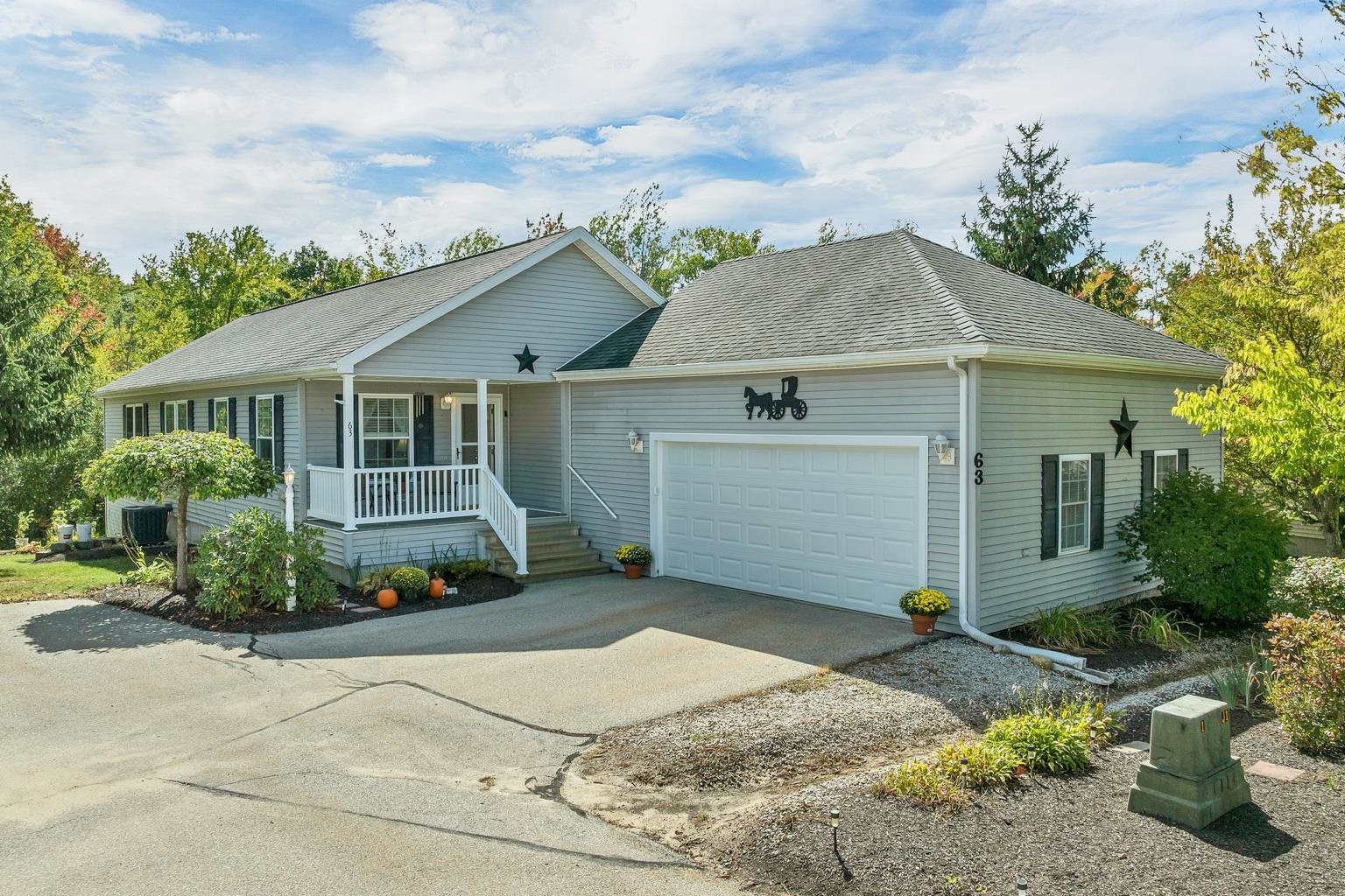 63 Sagewood Circle Property Photo 1
