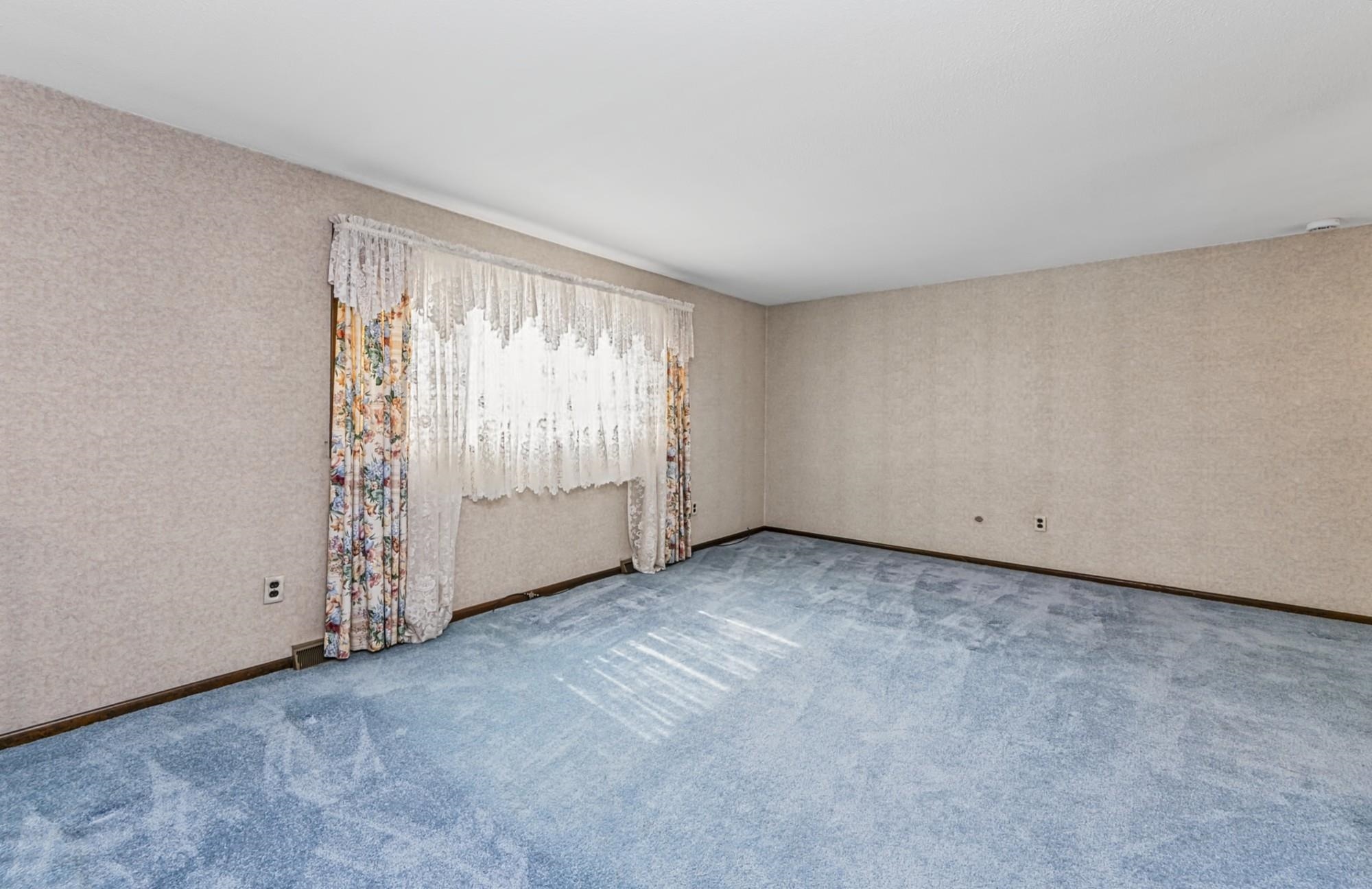 33 Nolte Road Property Photo 4