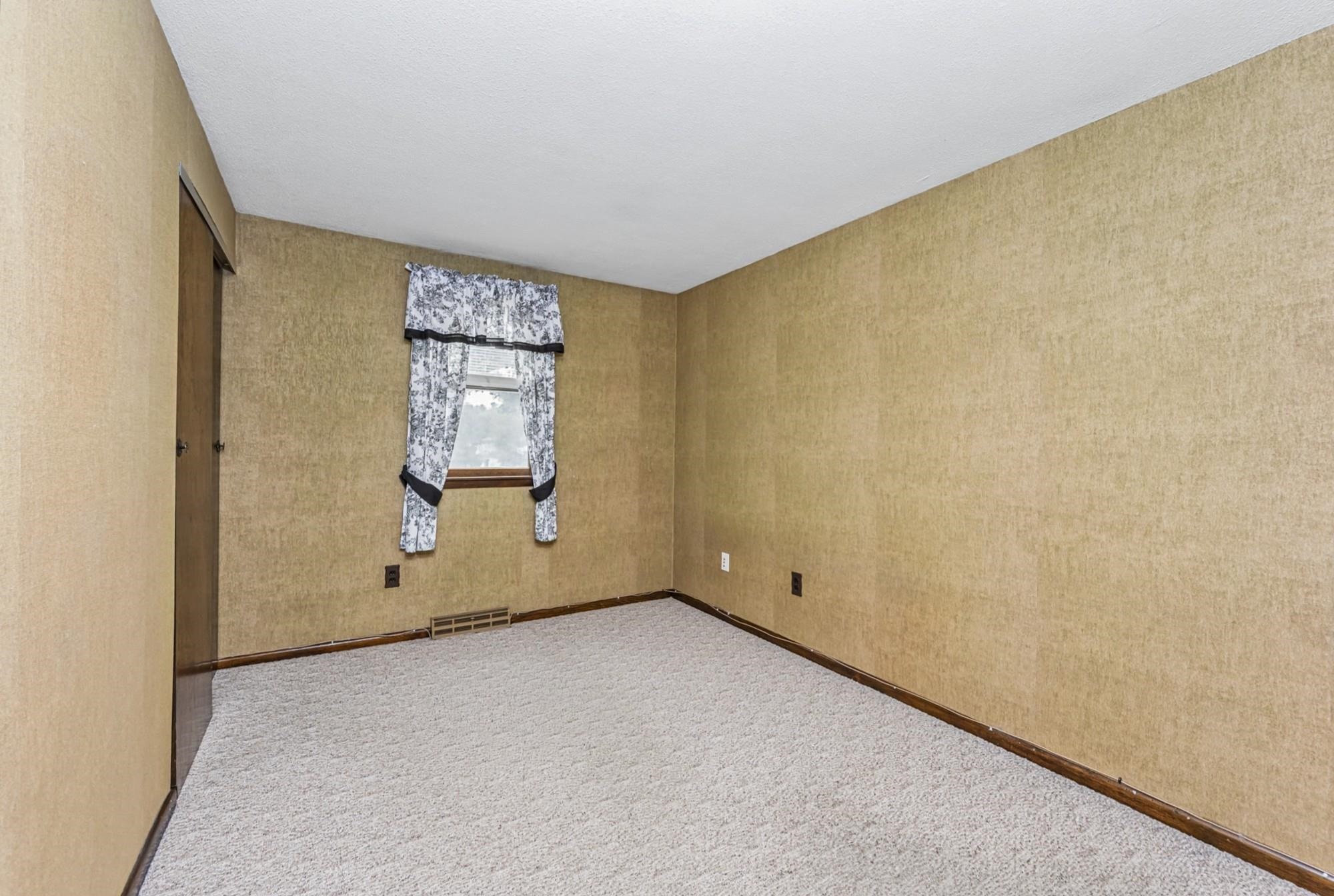 33 Nolte Road Property Photo 17