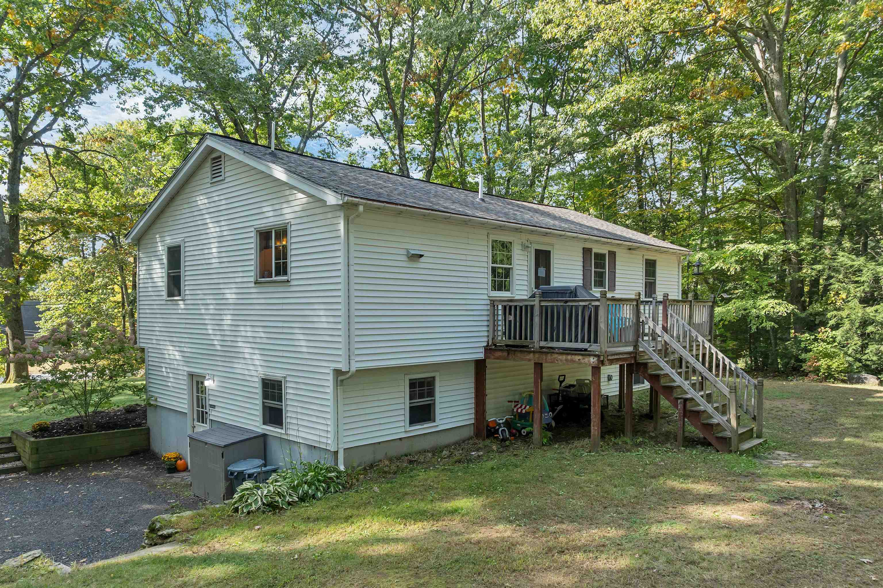 9 Epping Woods Road Property Photo 31