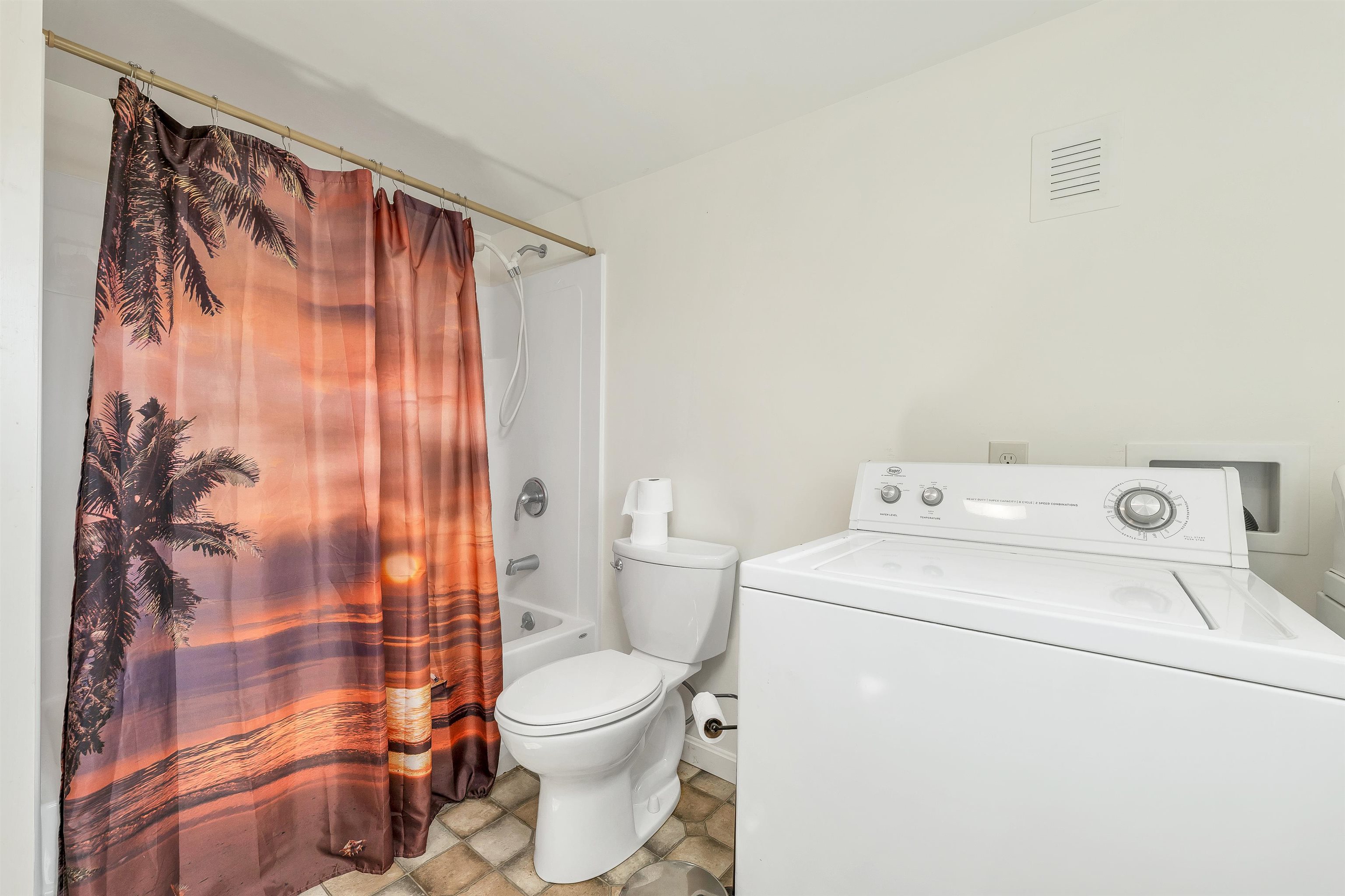 80 May Street Property Photo 15