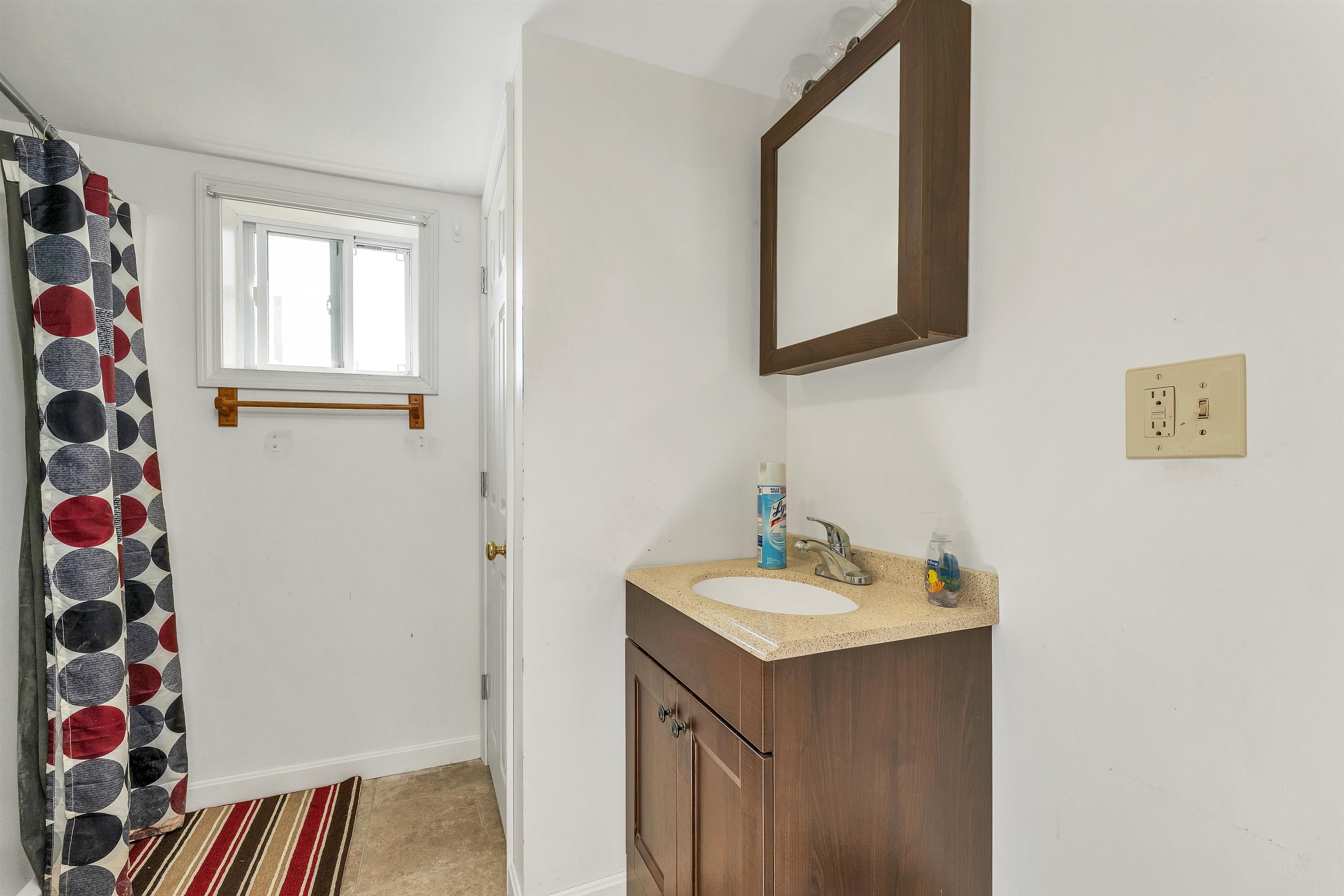 80 May Street Property Photo 17