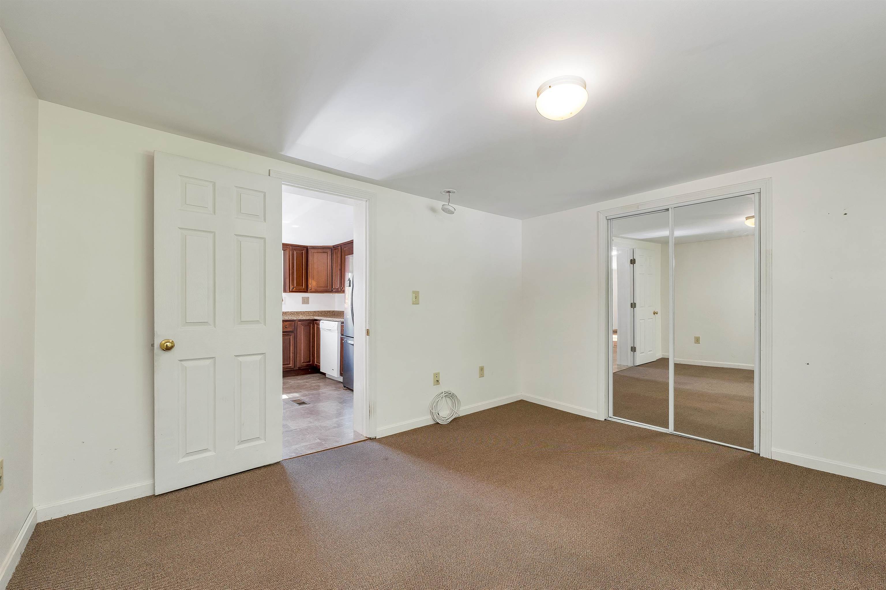 80 May Street Property Photo 31