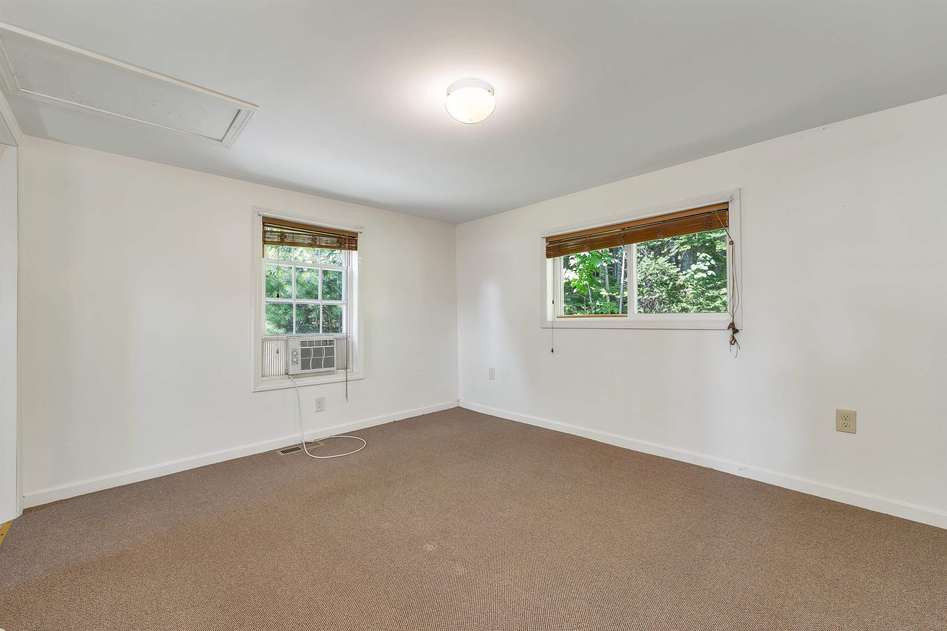 80 May Street Property Photo 32