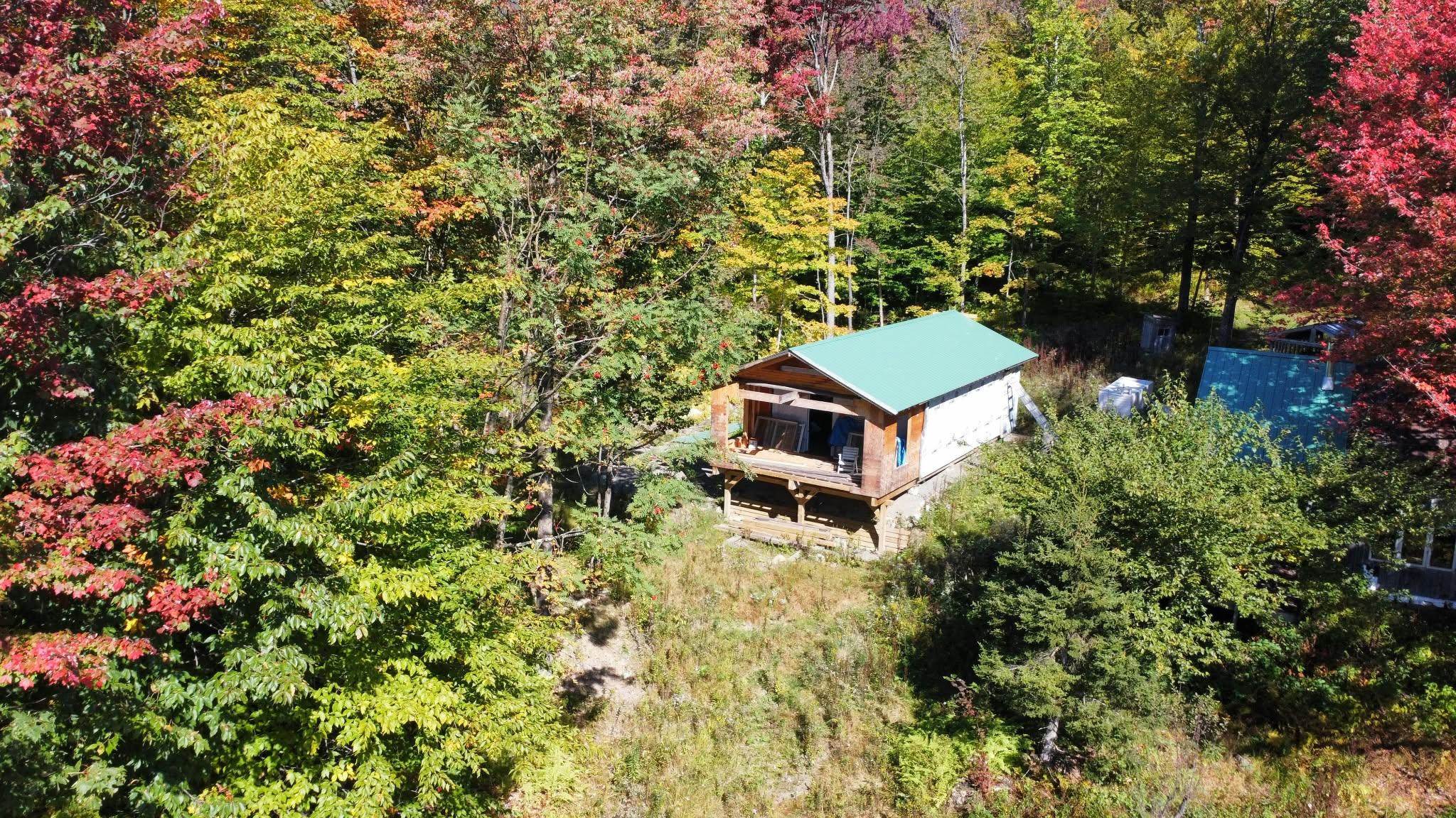 689 Black Falls Extension Property Photo 13