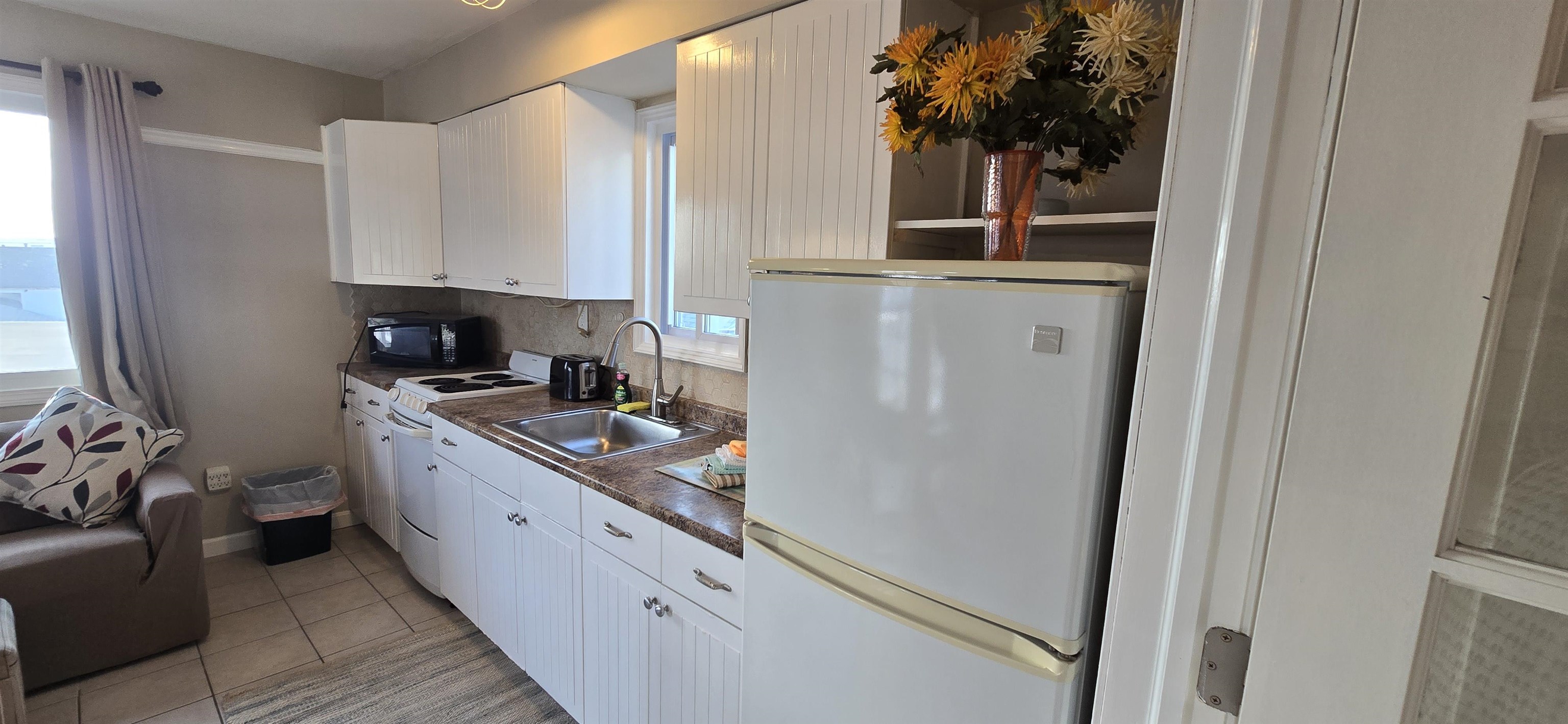 12 G Street Property Photo 18