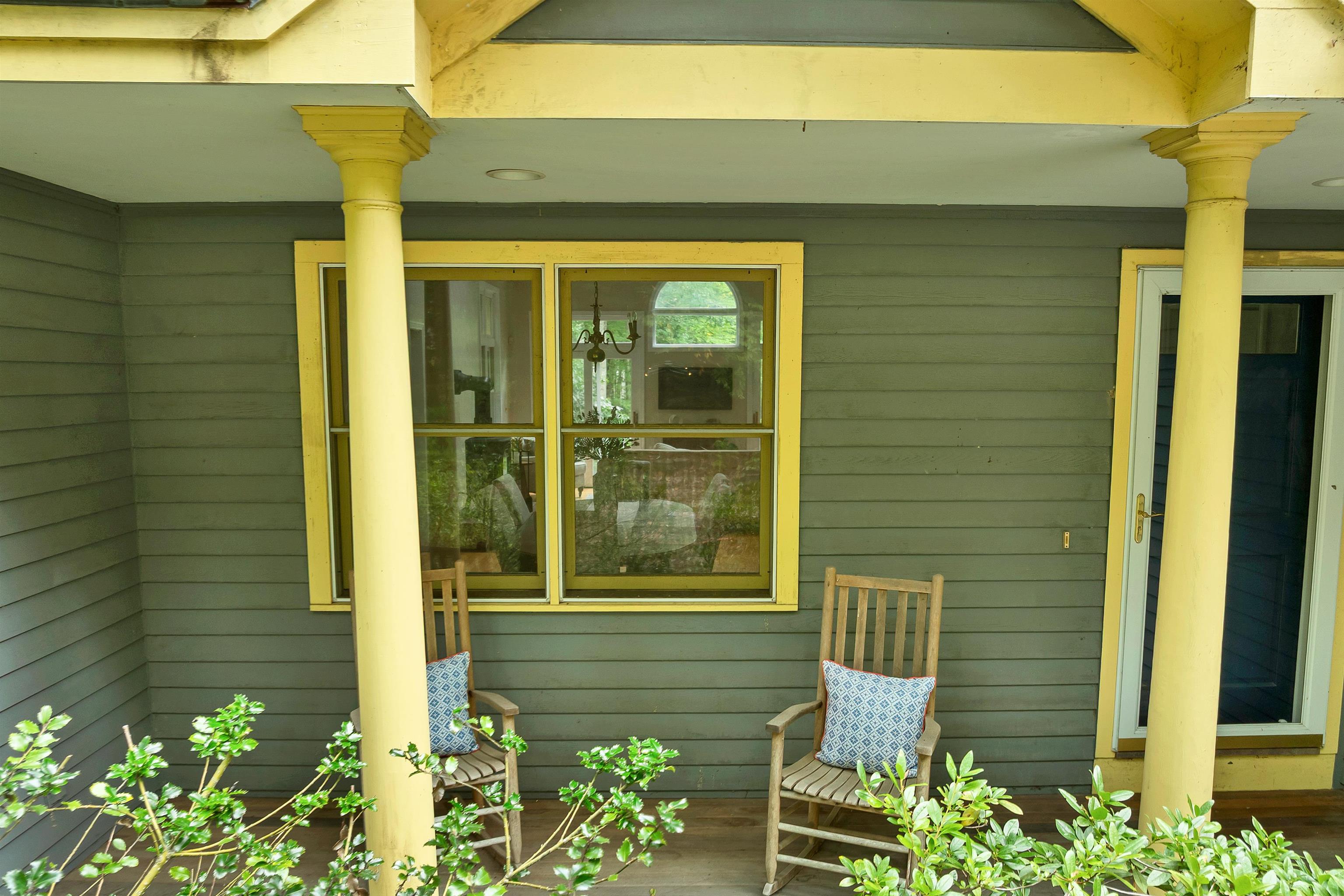 7 Mooers Road Property Photo 3