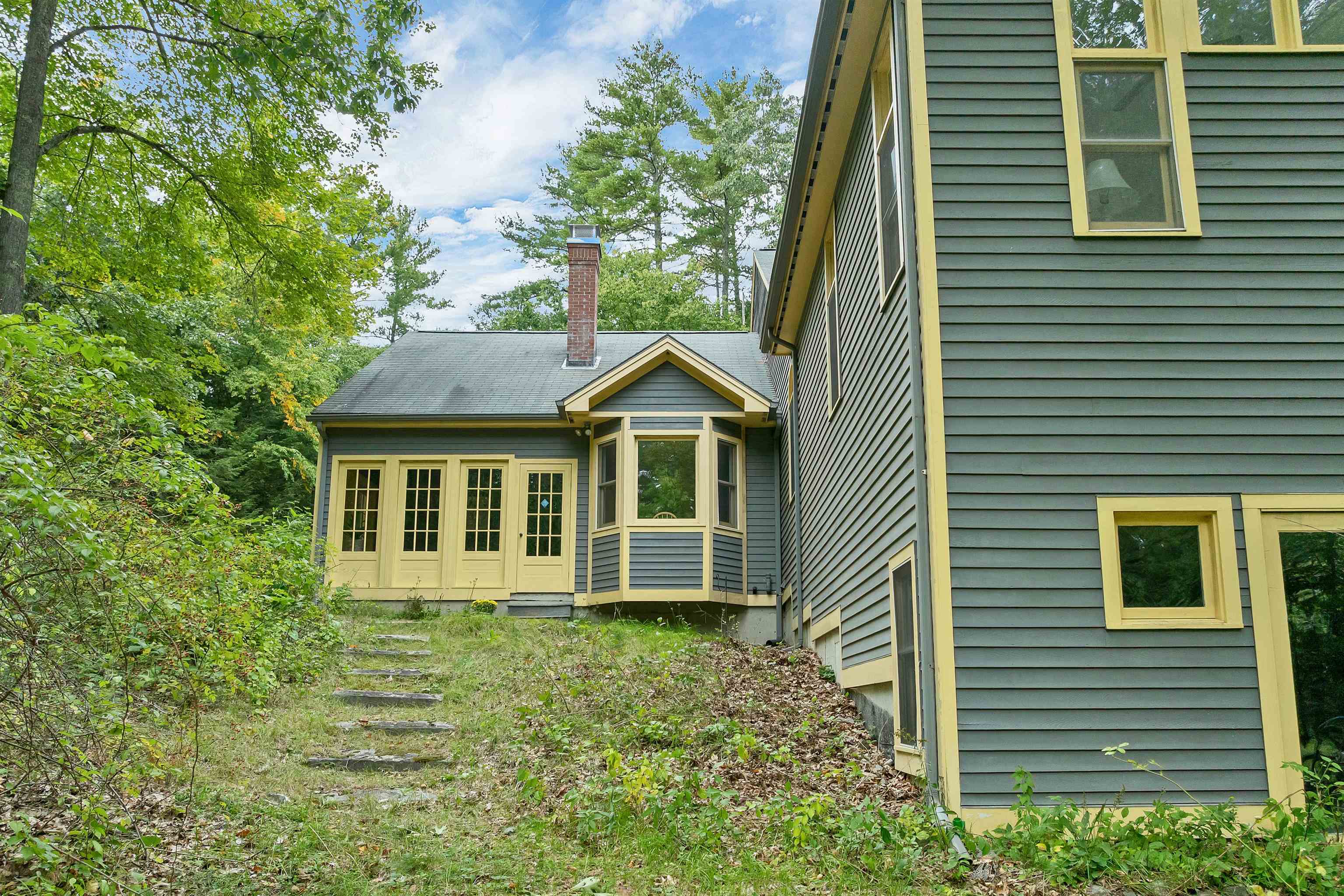 7 Mooers Road Property Photo 4