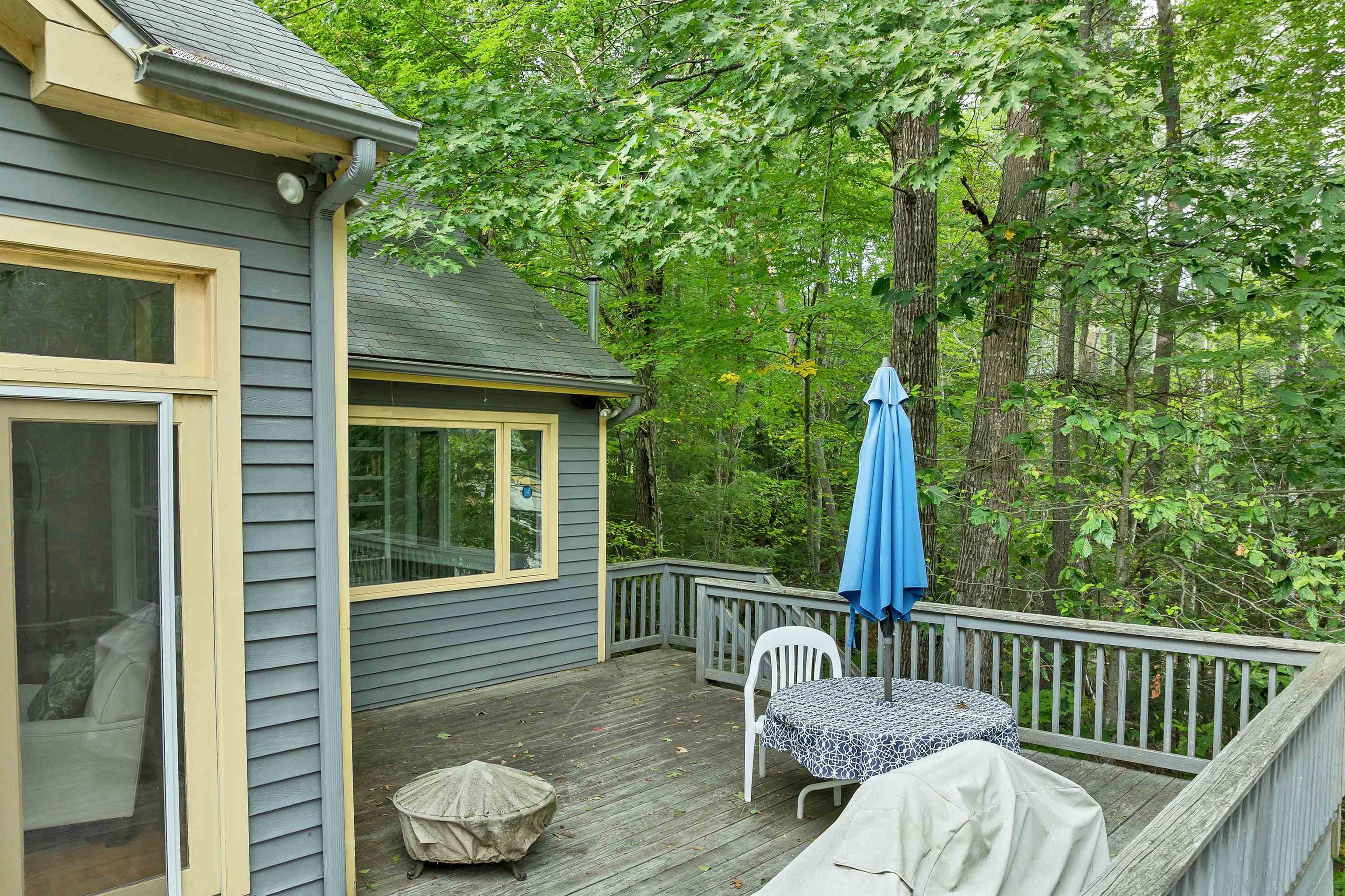 7 Mooers Road Property Photo 6
