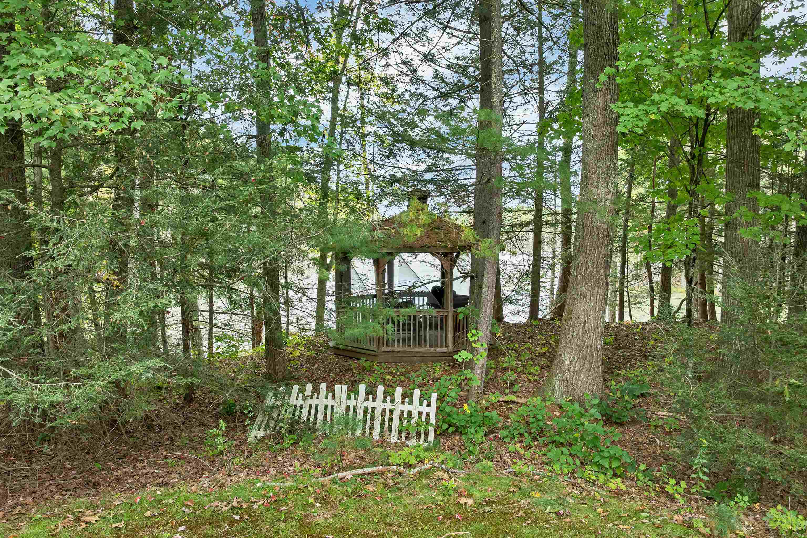 7 Mooers Road Property Photo 10
