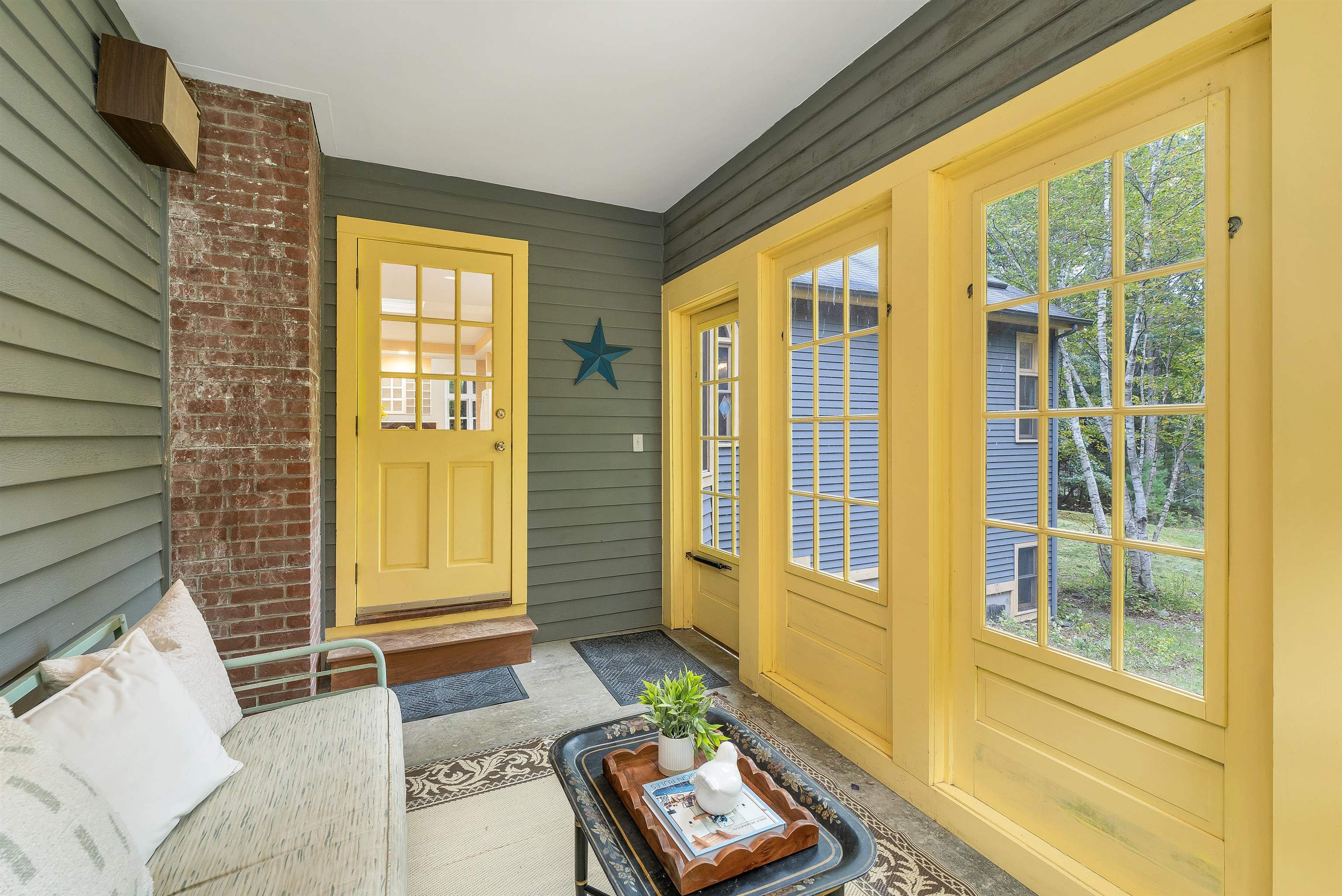 7 Mooers Road Property Photo 23