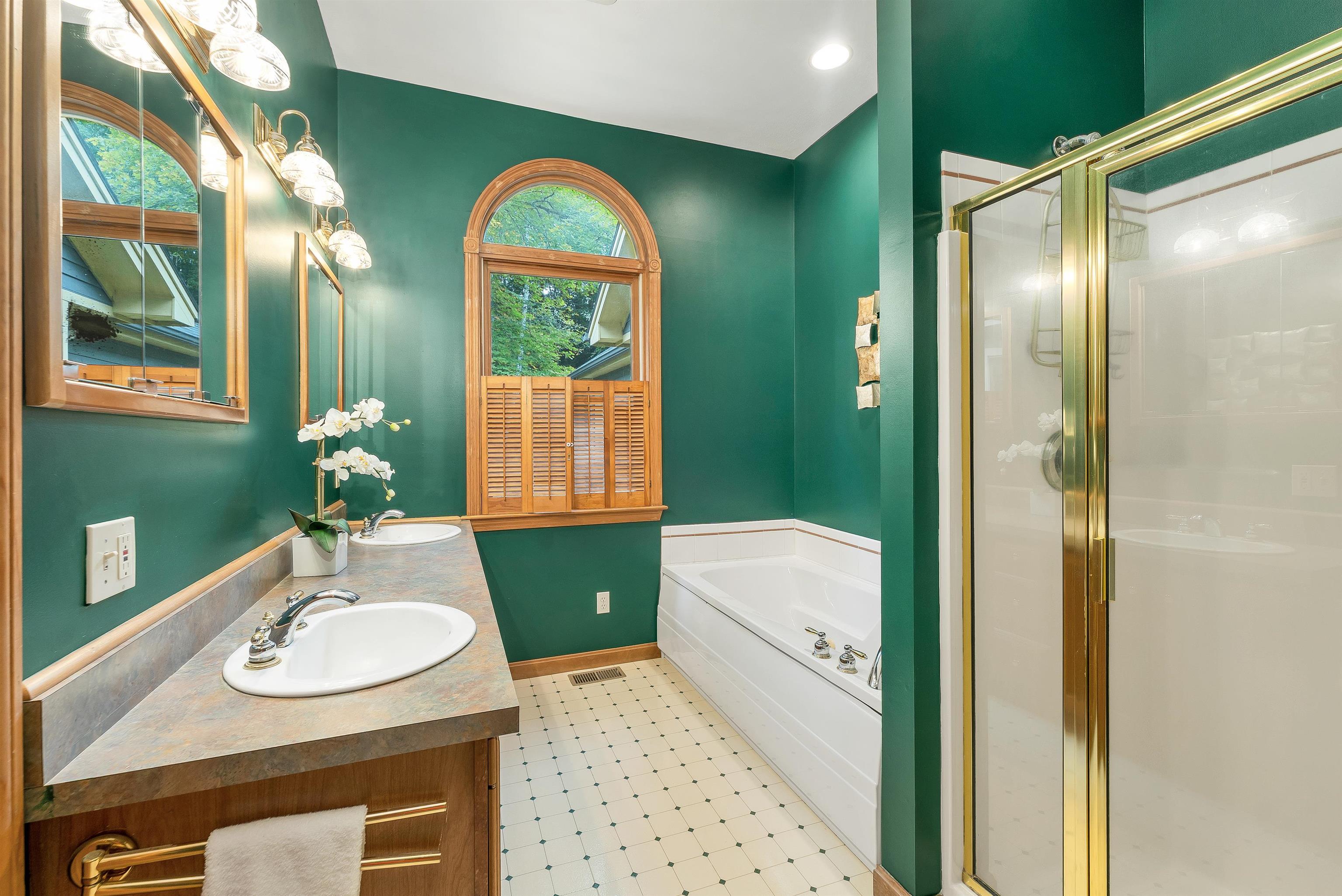 7 Mooers Road Property Photo 37