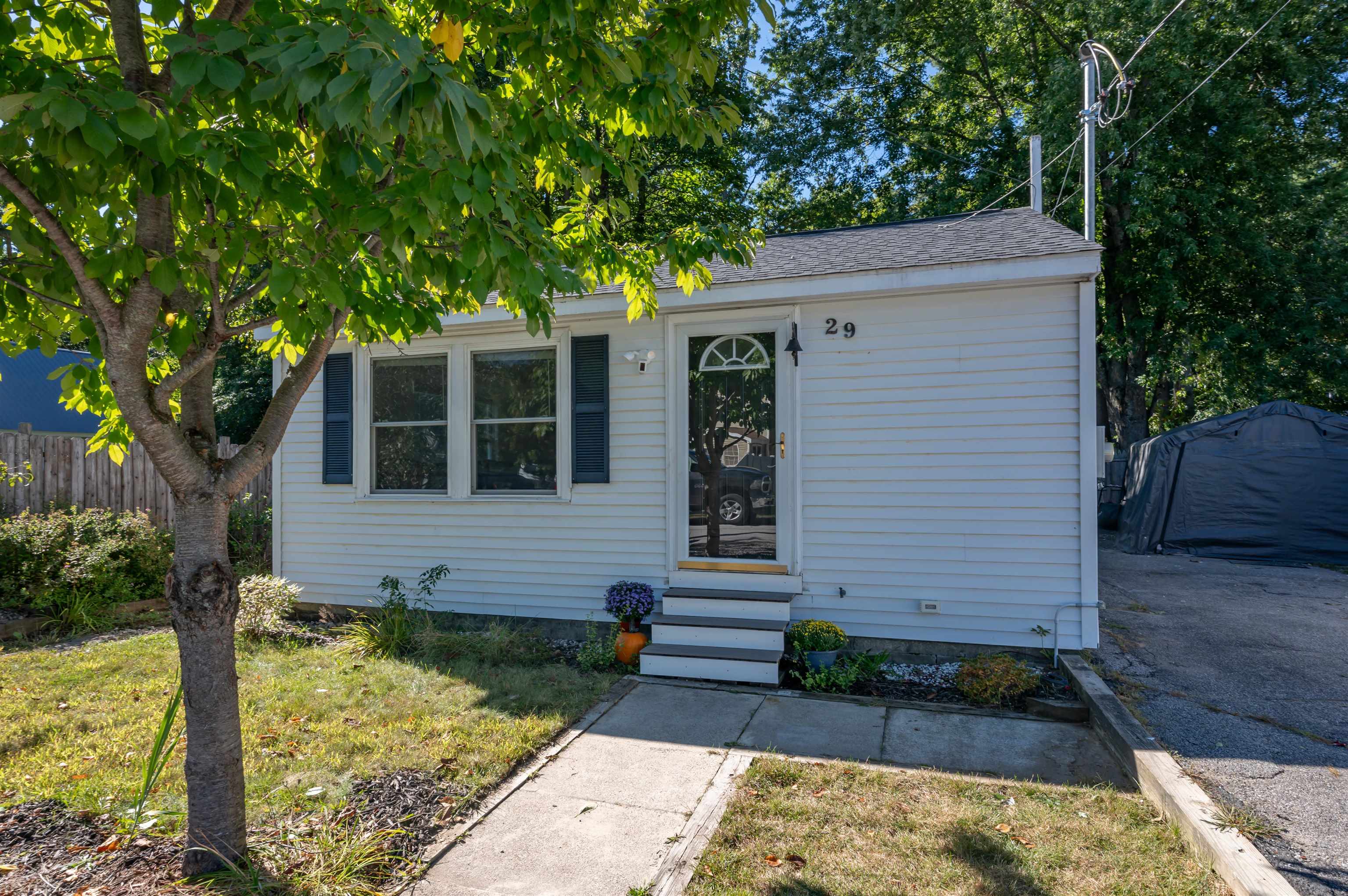 29 Shore Drive Property Photo 1