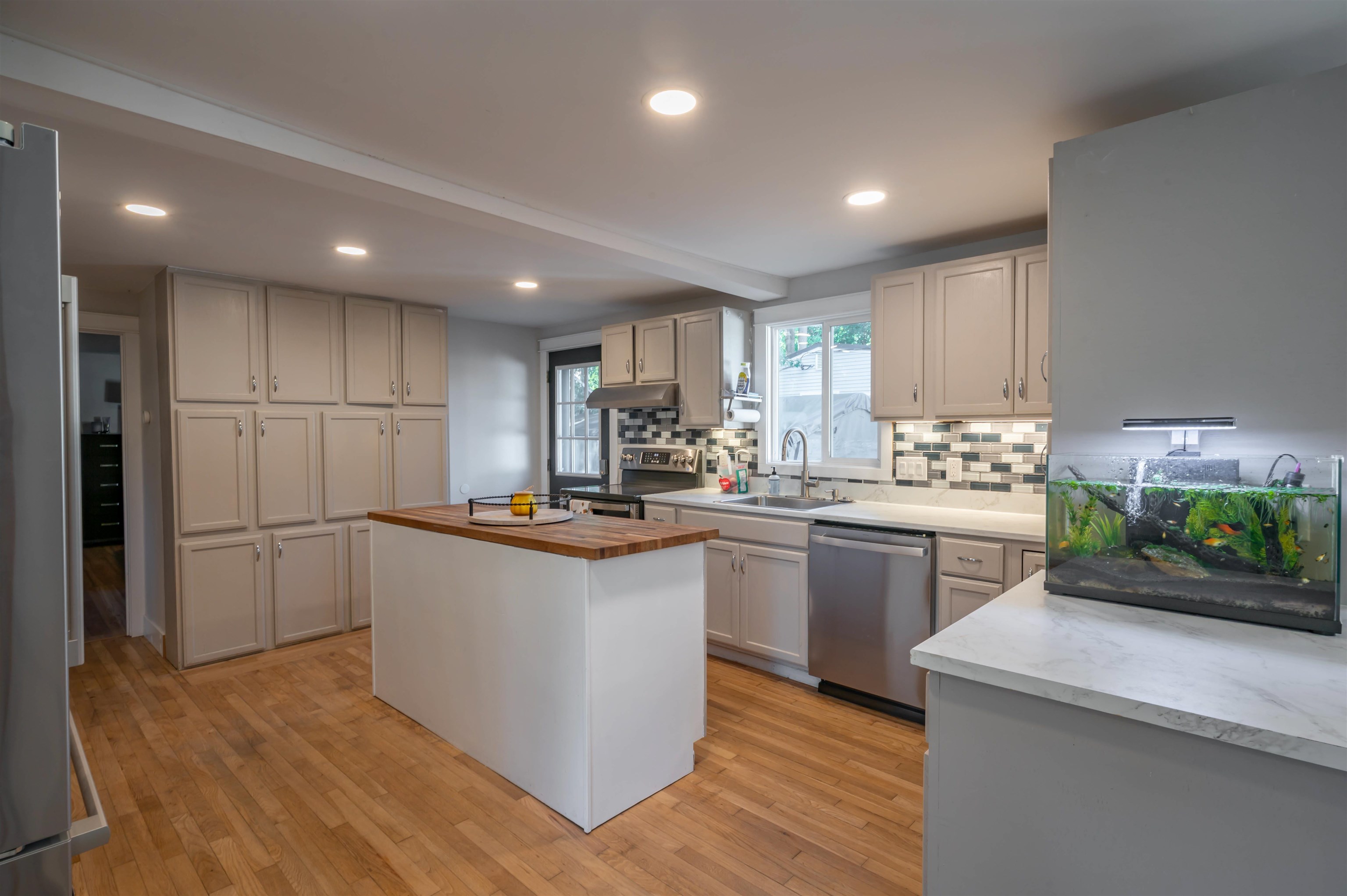 29 Shore Drive Property Photo 14