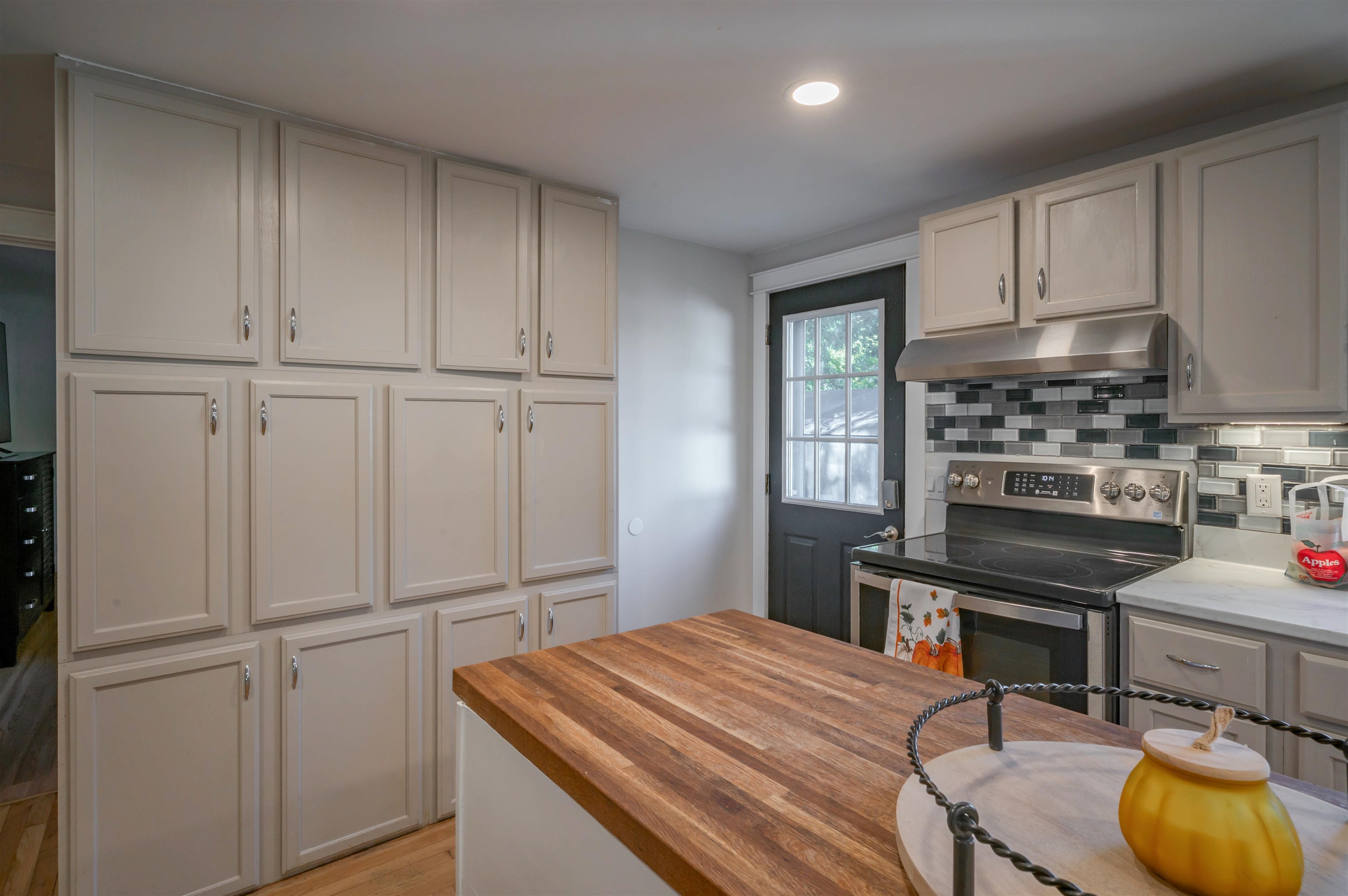 29 Shore Drive Property Photo 18
