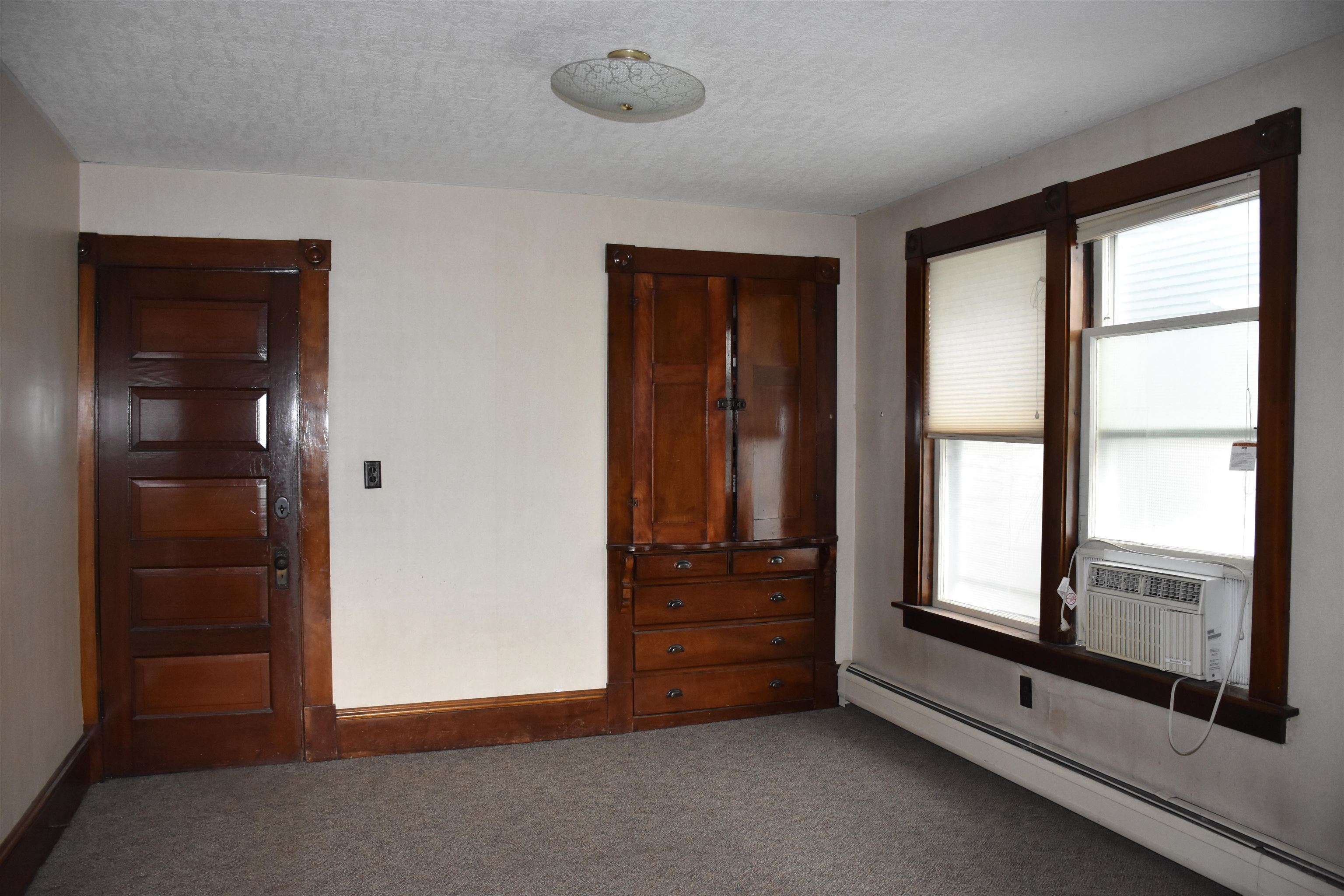 25 Court Street Property Photo 3
