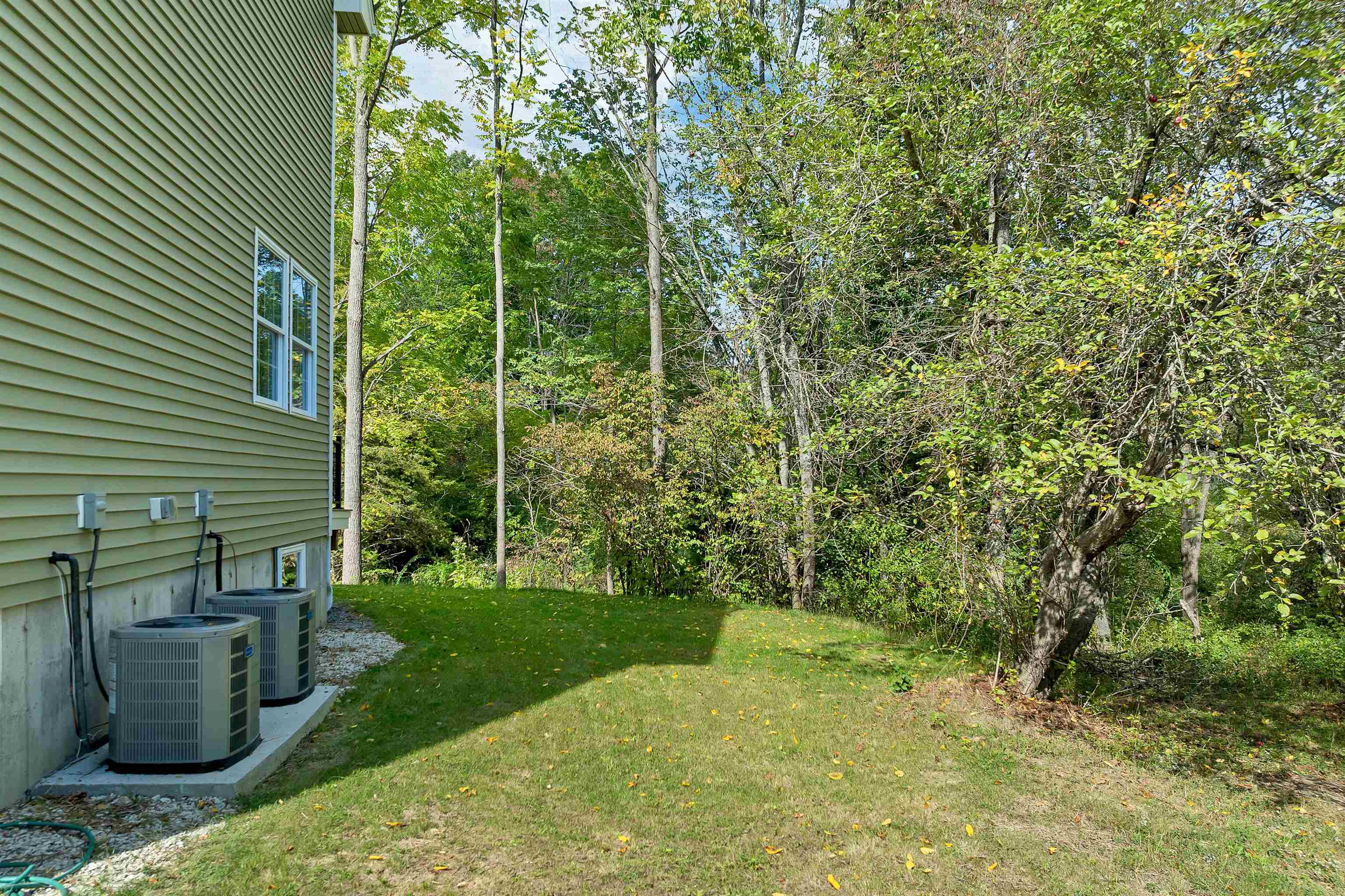 1 Allen Lane Property Photo 6