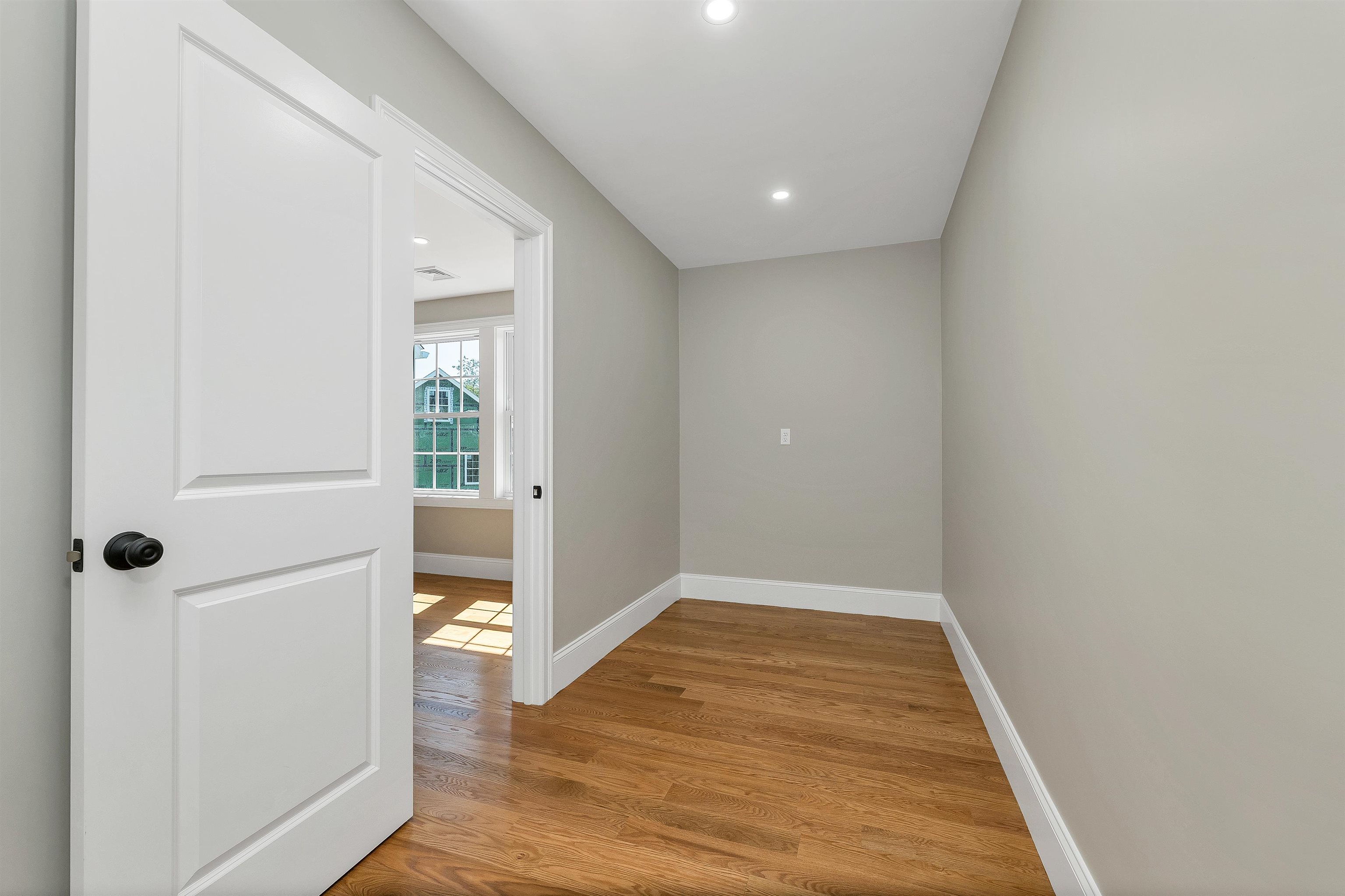 1 Allen Lane Property Photo 37