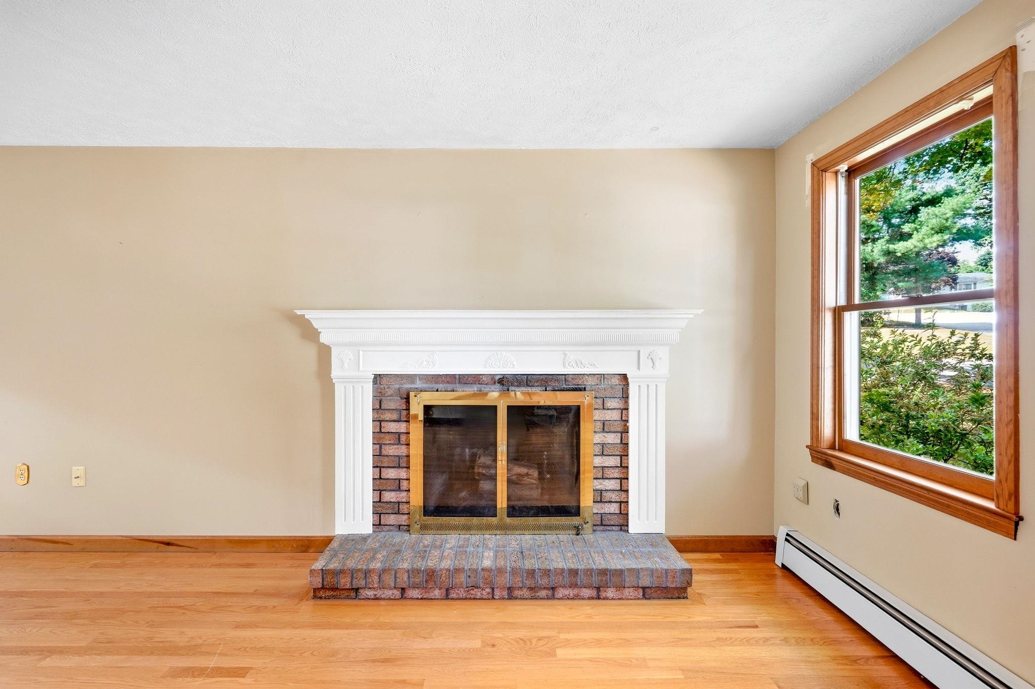 42 Taschereau Boulevard Property Photo 11