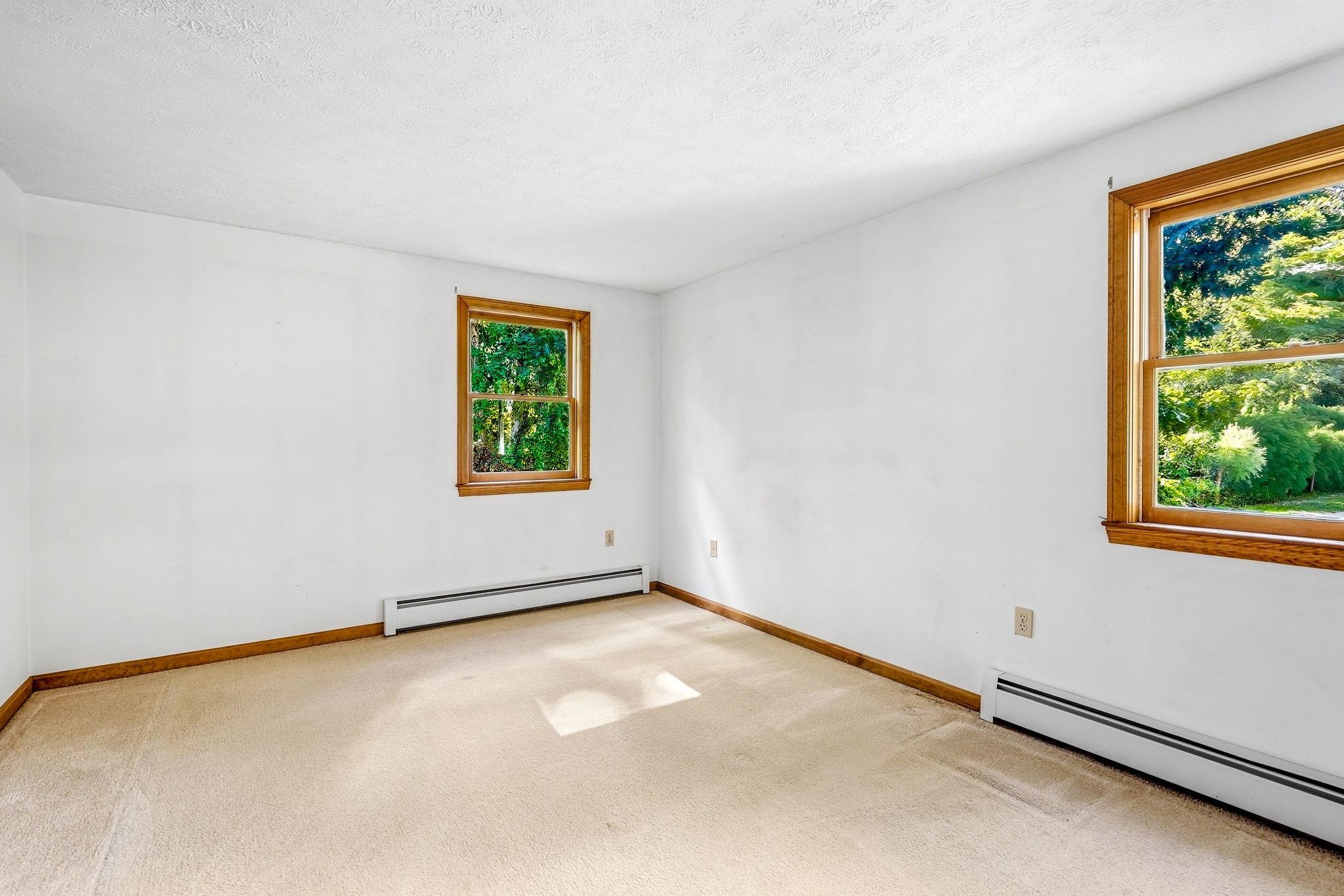 42 Taschereau Boulevard Property Photo 32