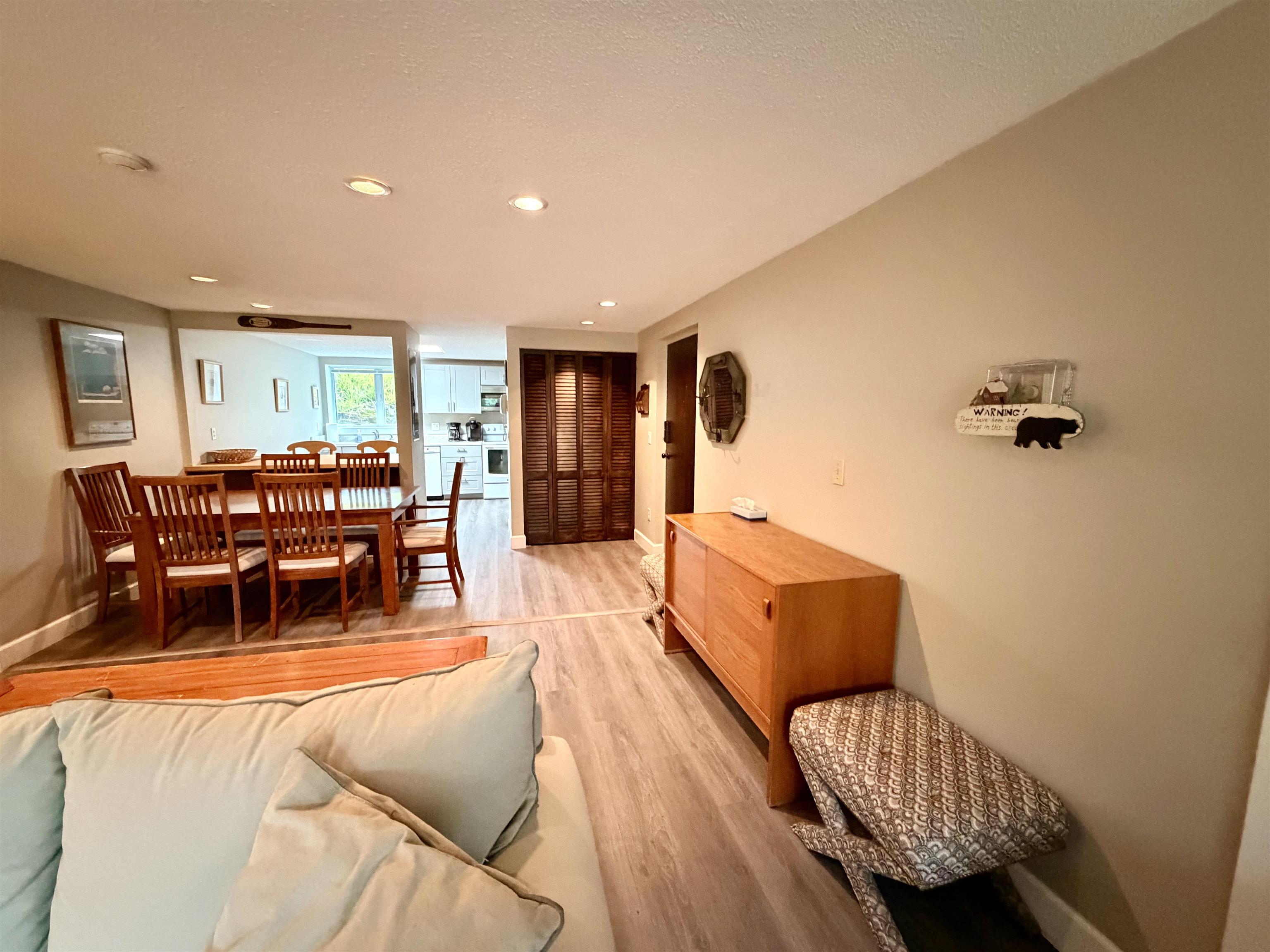 34 Snowtree Lane Property Photo 10