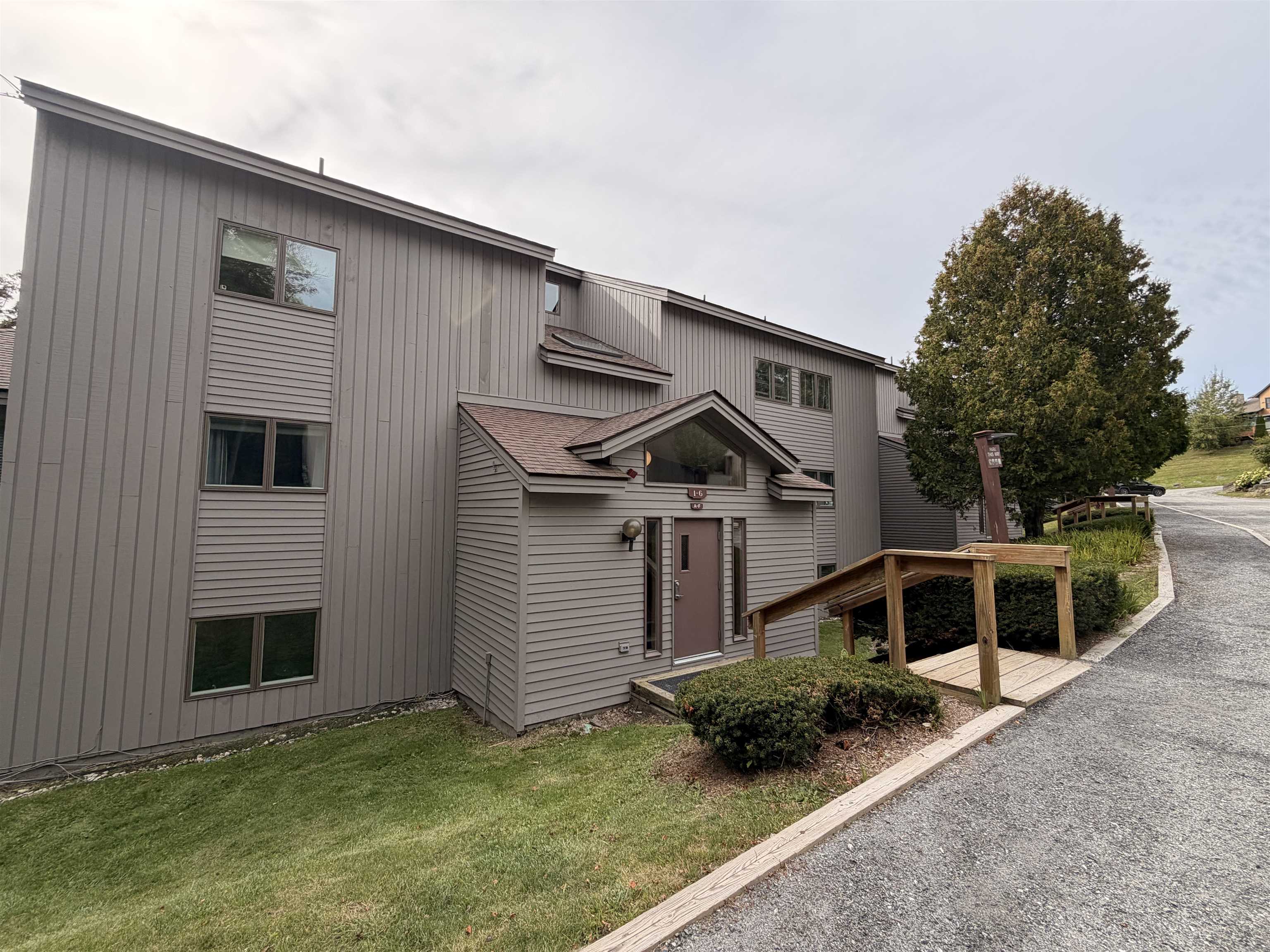 34 Snowtree Lane Property Photo 43