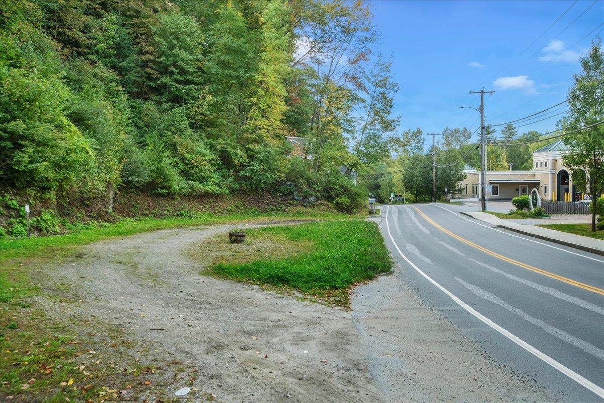 277 South Main Street Property Photo 2