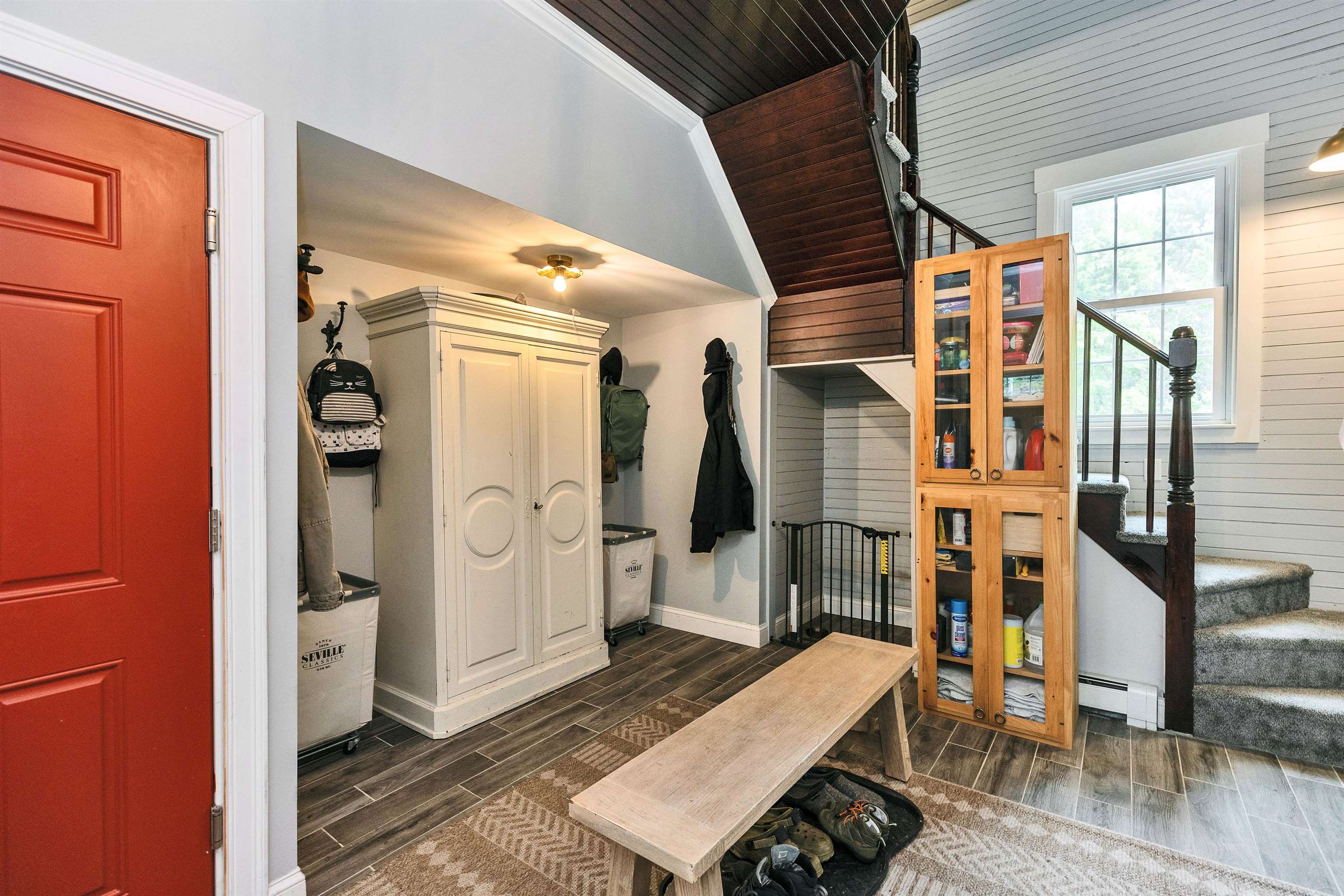 120 S Mast Street Property Photo 18