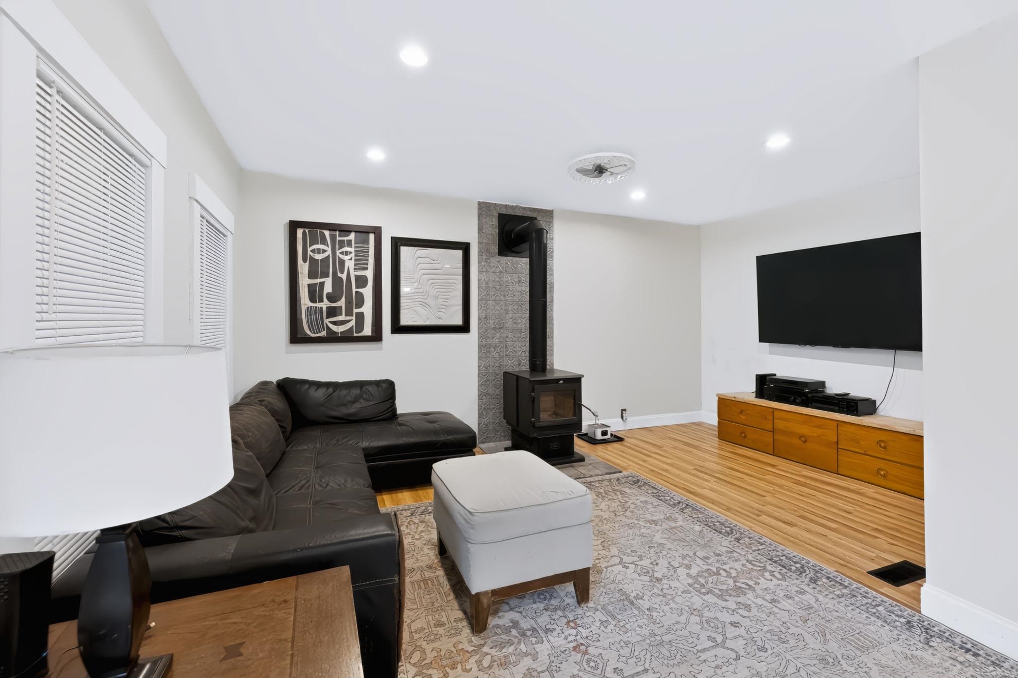 201 High Street Property Photo 12