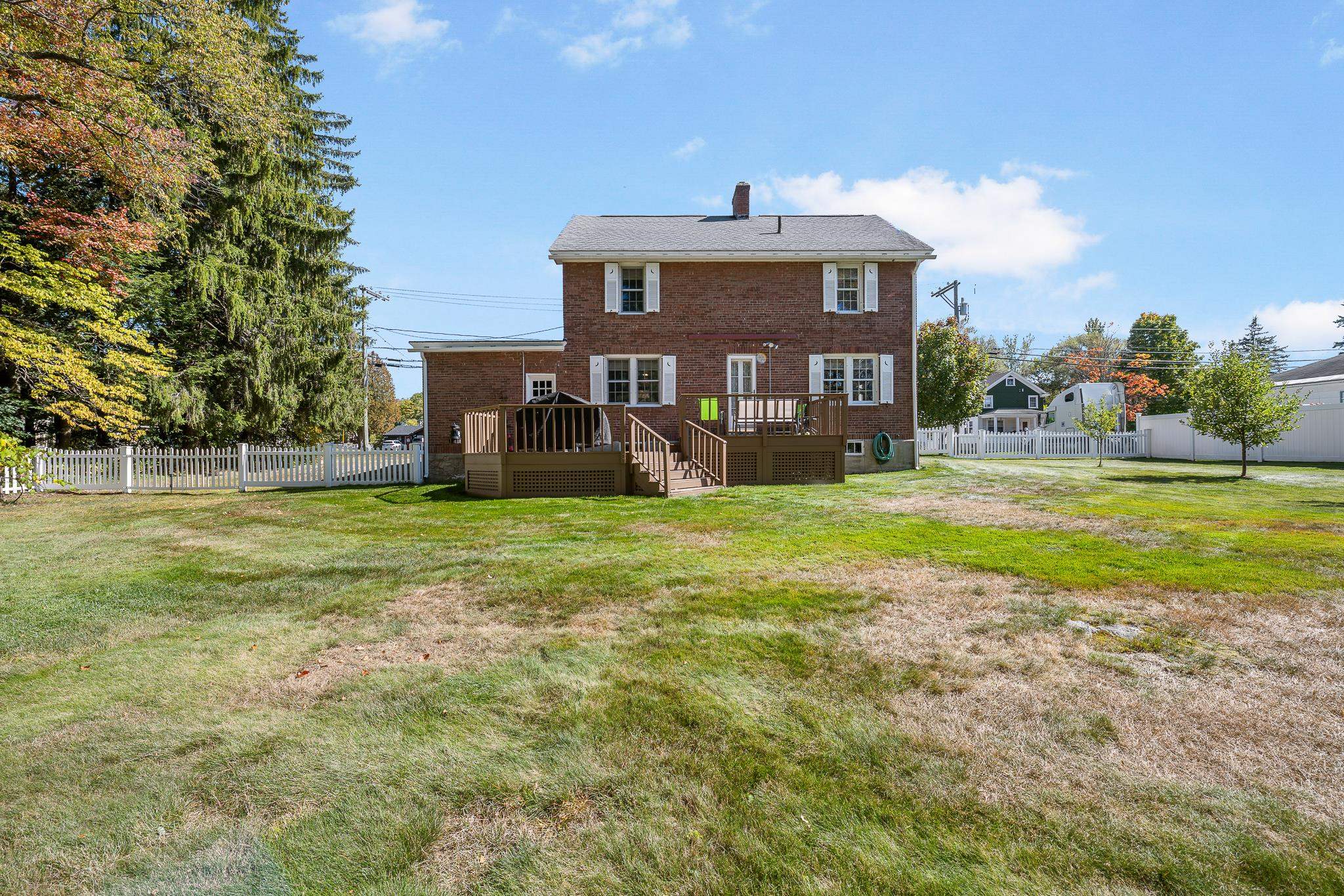 1843 Hutchins Street Property Photo 46