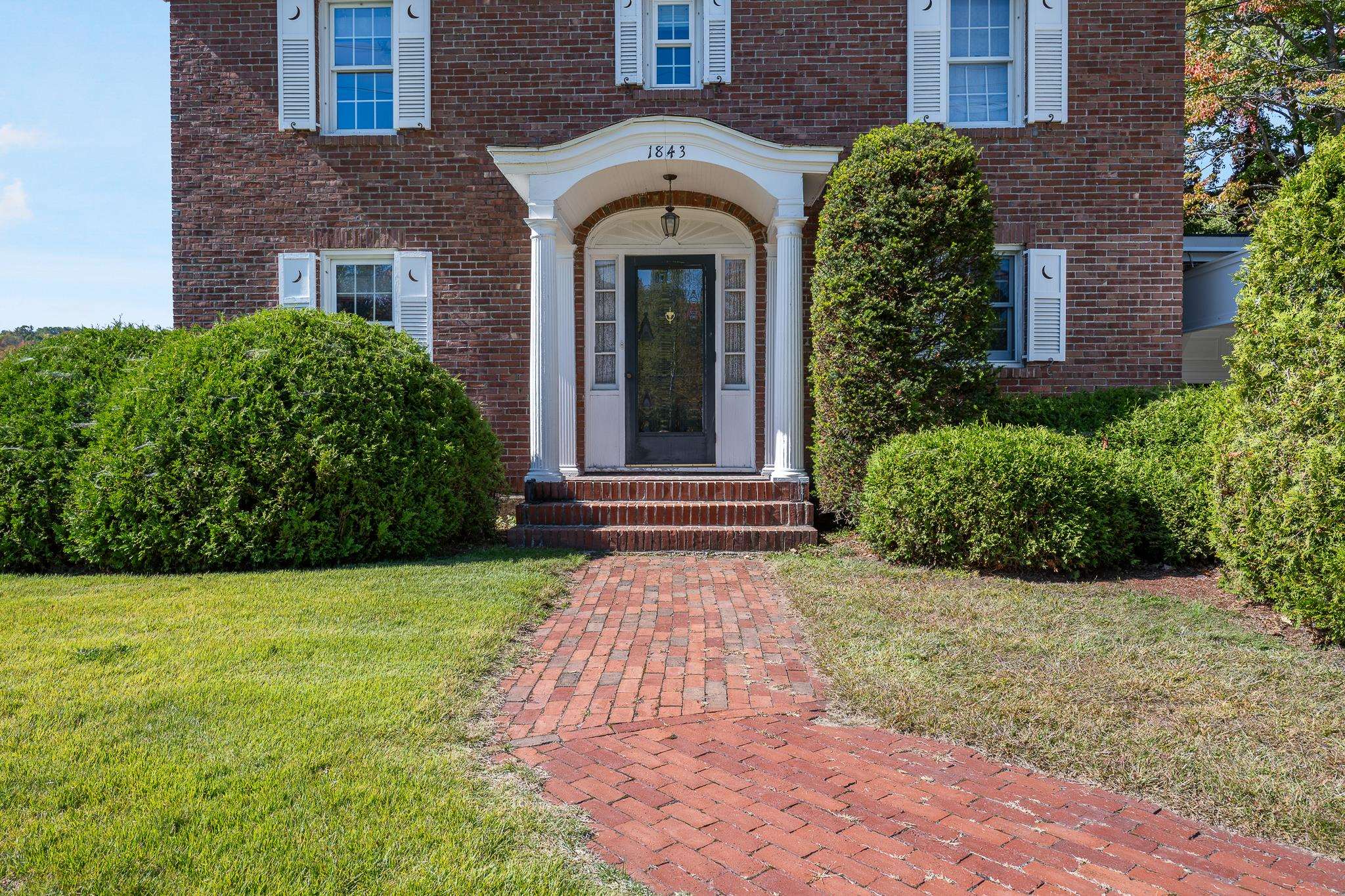 1843 Hutchins Street Property Photo 49