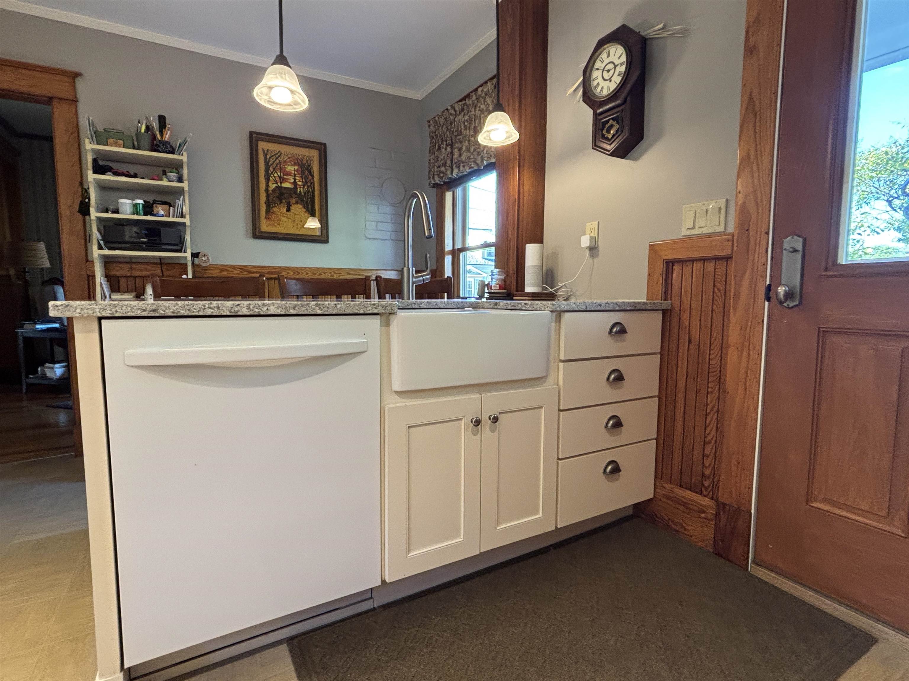 47 Court Street Property Photo 12