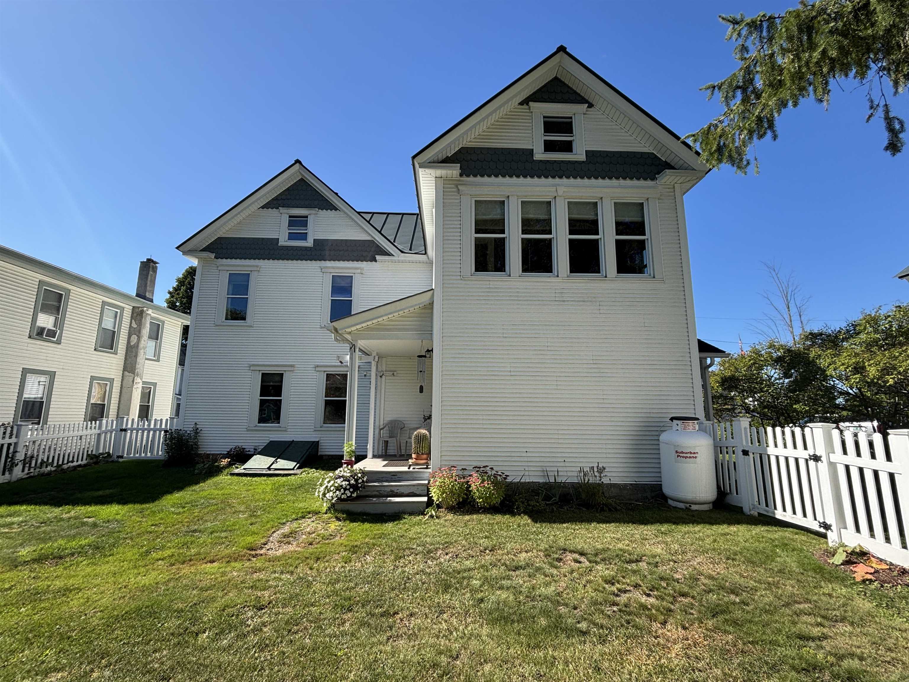 47 Court Street Property Photo 44
