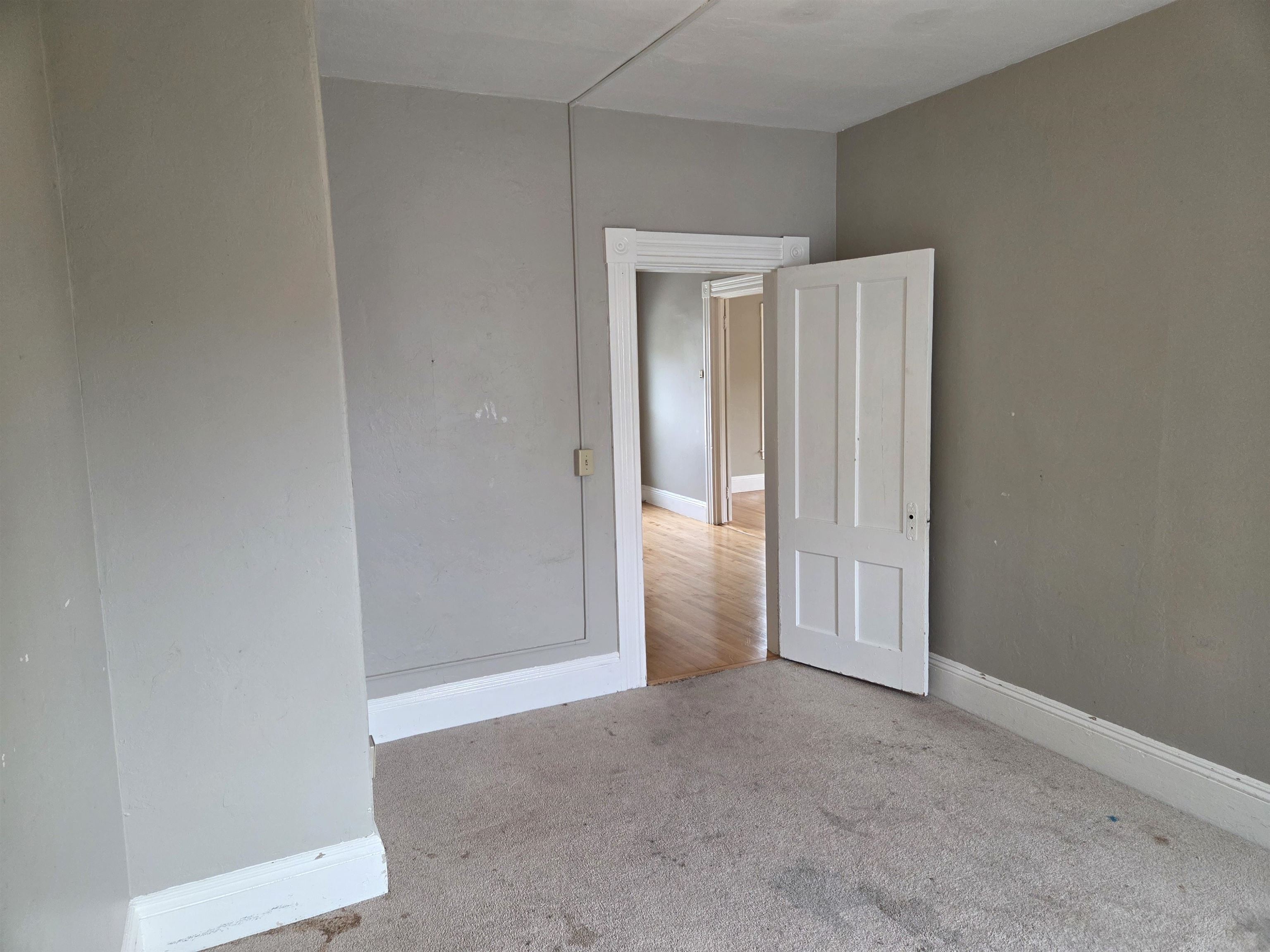 498 Merrimack Street Property Photo 9