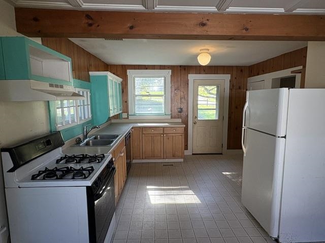 77 Sand Hill Road Property Photo 5