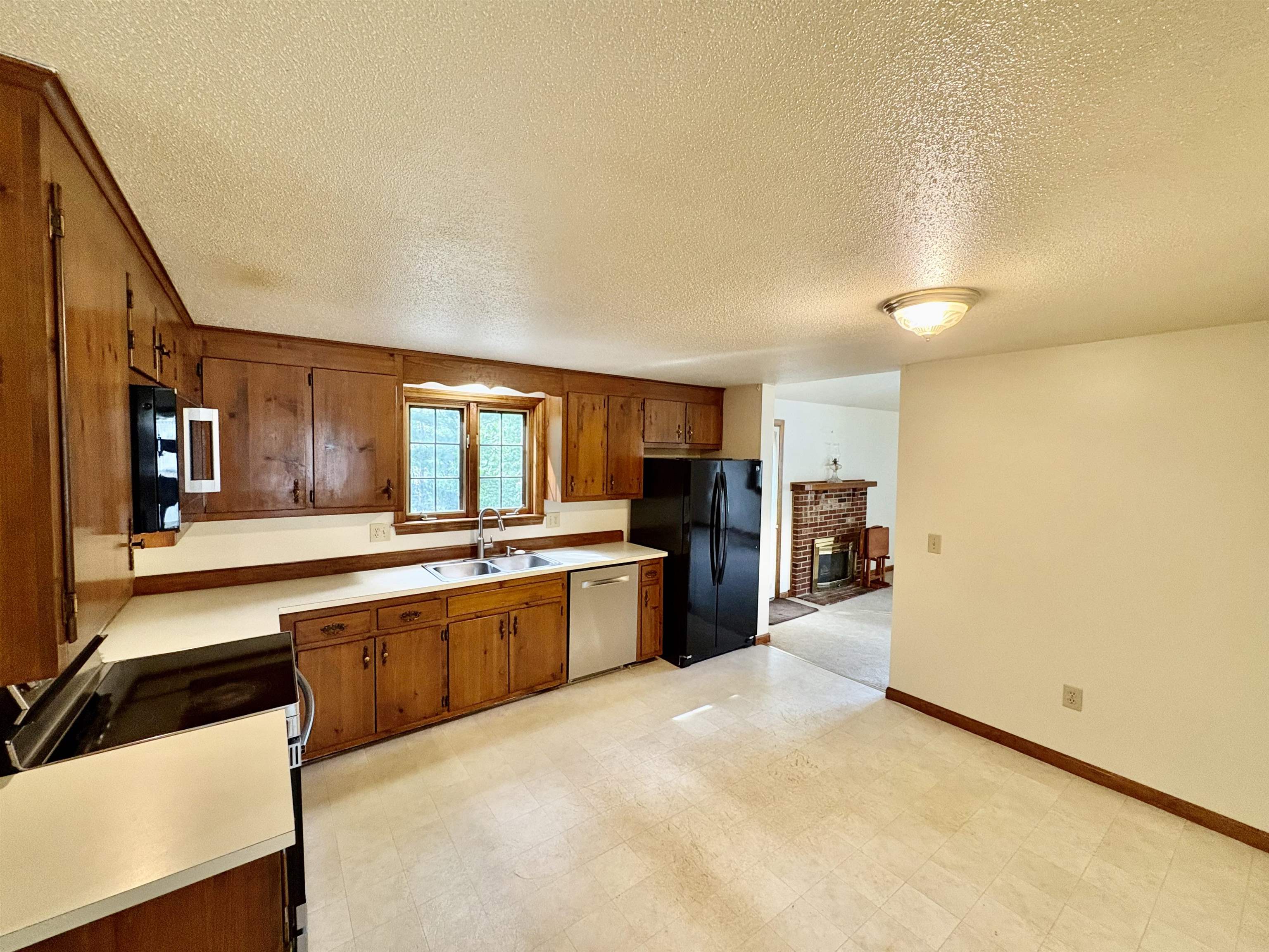 15 Topaz Drive Property Photo 13