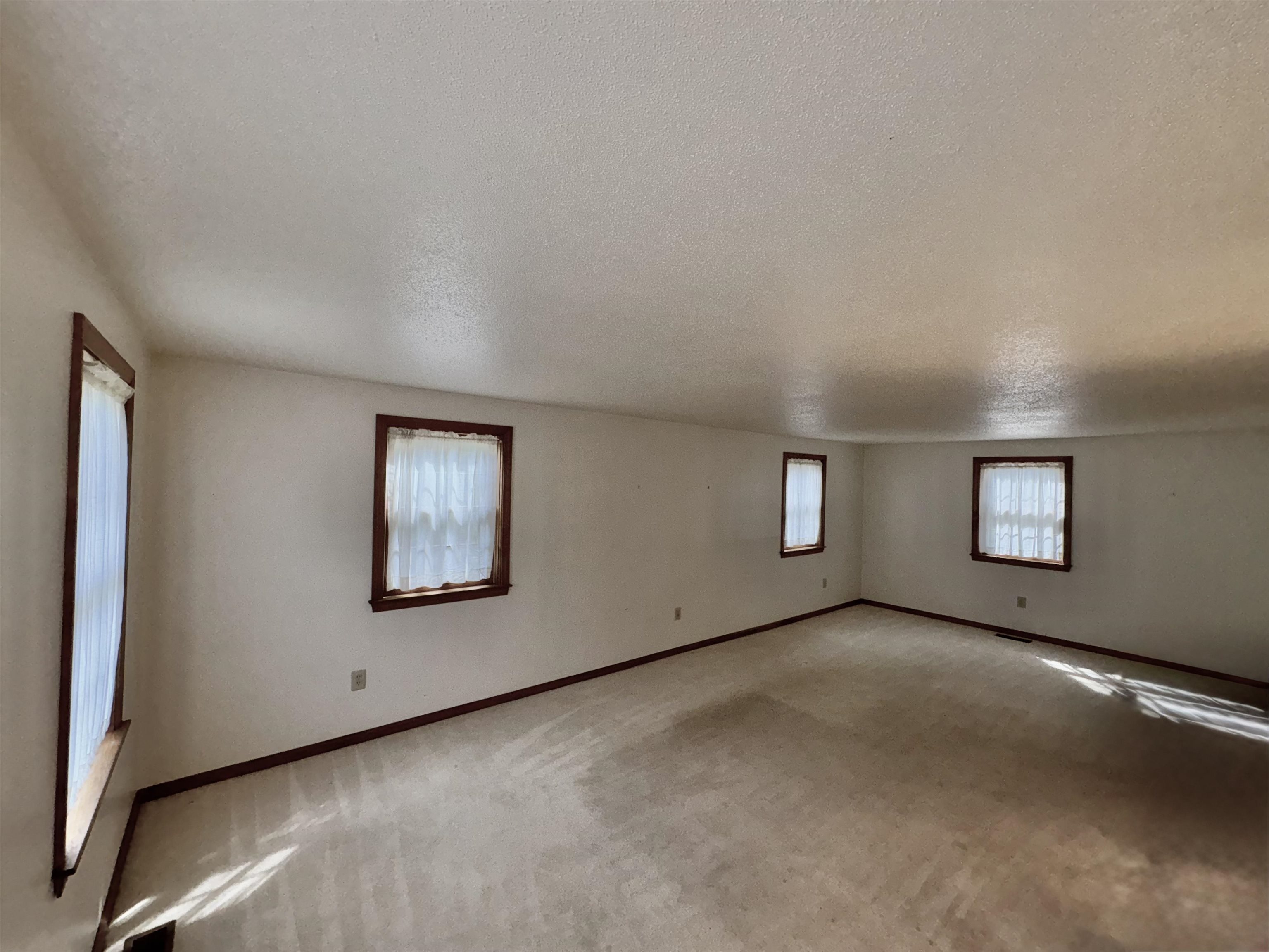 15 Topaz Drive Property Photo 19