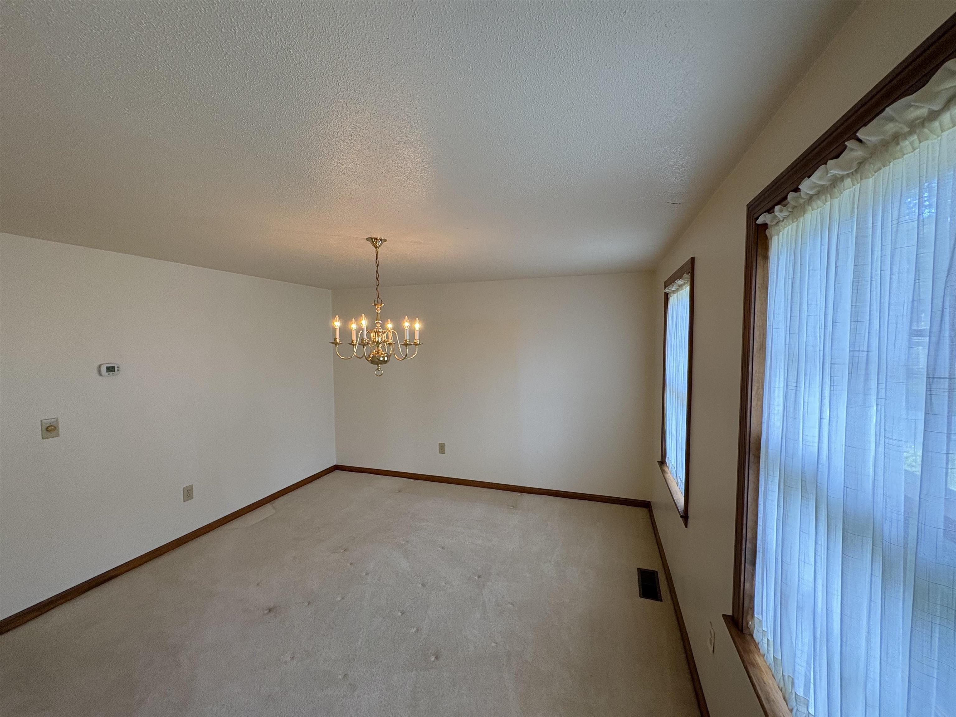 15 Topaz Drive Property Photo 21
